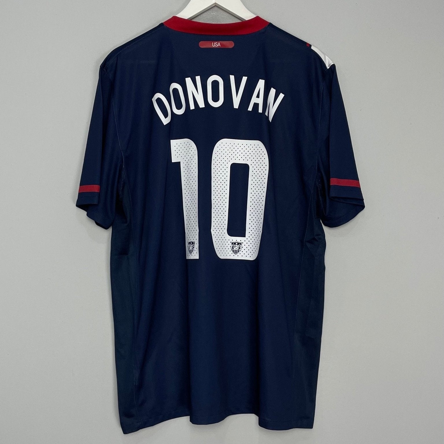 Shop 2010/11 USA DONOVAN #10 AWAY SHIRT (XL) NIKE, classic football shirts, vintage football shirts & retro soccer jerseys at Cult Kits