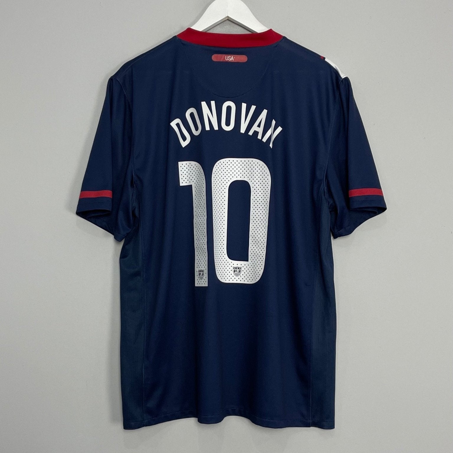 Shop 2010/11 USA DONOVAN #10 AWAY SHIRT (XL) NIKE, classic football shirts, vintage football shirts & retro soccer jerseys at Cult Kits