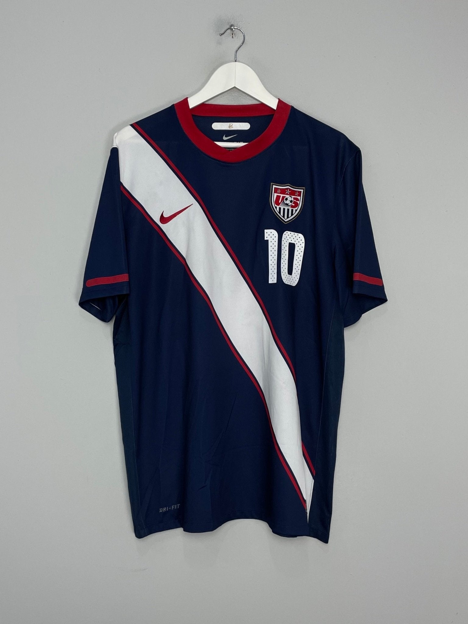Shop 2010/11 USA DONOVAN #10 AWAY SHIRT (XL) NIKE, classic football shirts, vintage football shirts & retro soccer jerseys at Cult Kits