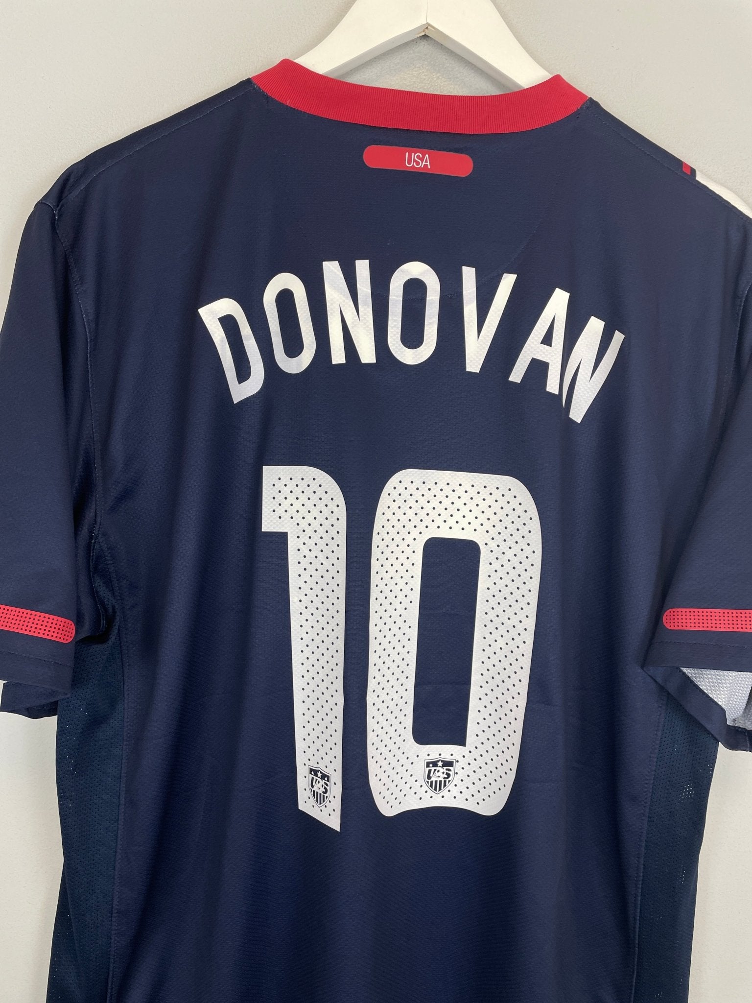 Shop 2010/11 USA DONOVAN #10 AWAY SHIRT (XL) NIKE, classic football shirts, vintage football shirts & retro soccer jerseys at Cult Kits