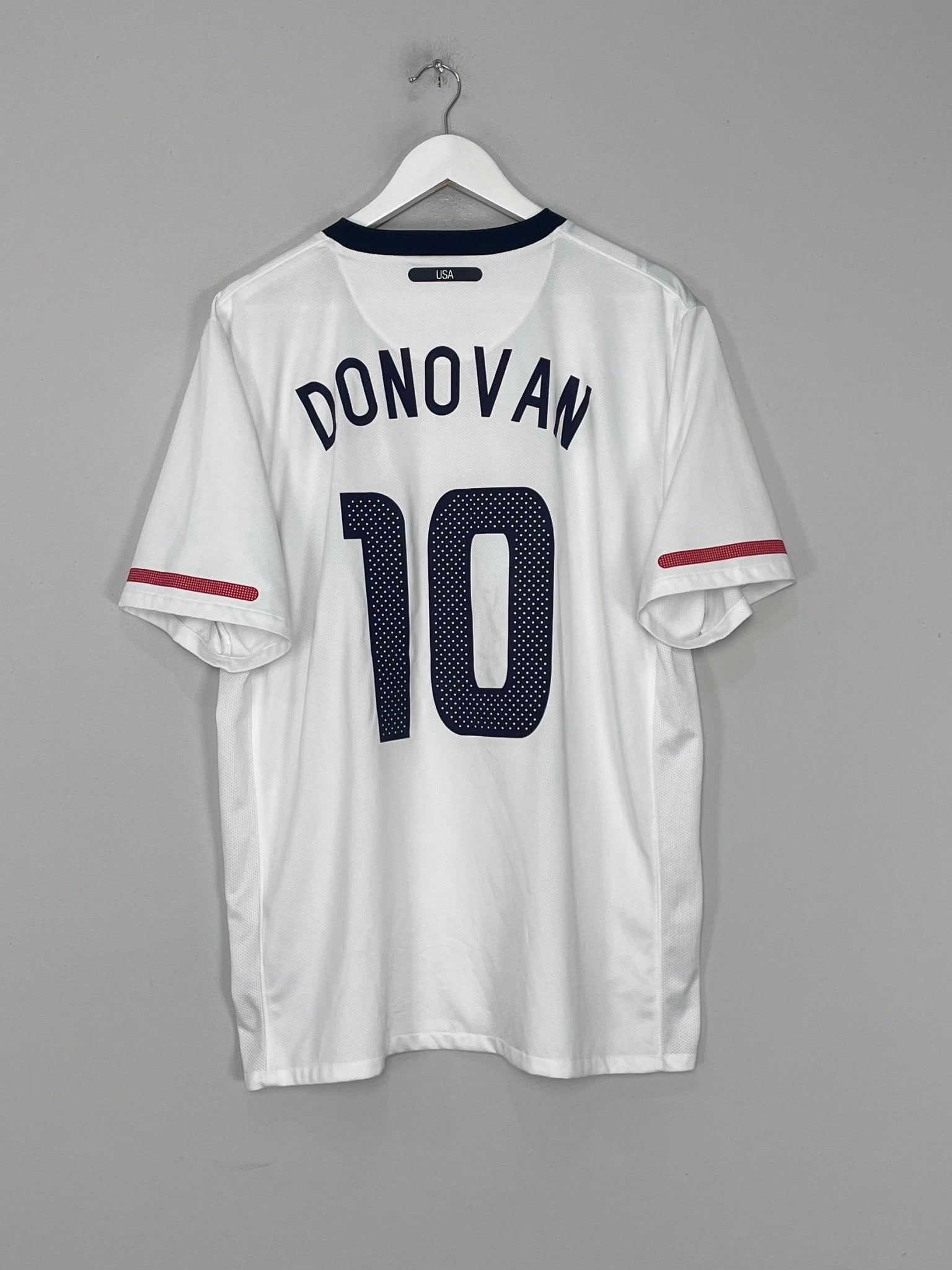 Shop 2010/11 USA DONOVAN #10 HOME SHIRT (XL) NIKE, classic football shirts, vintage football shirts & retro soccer jerseys at Cult Kits