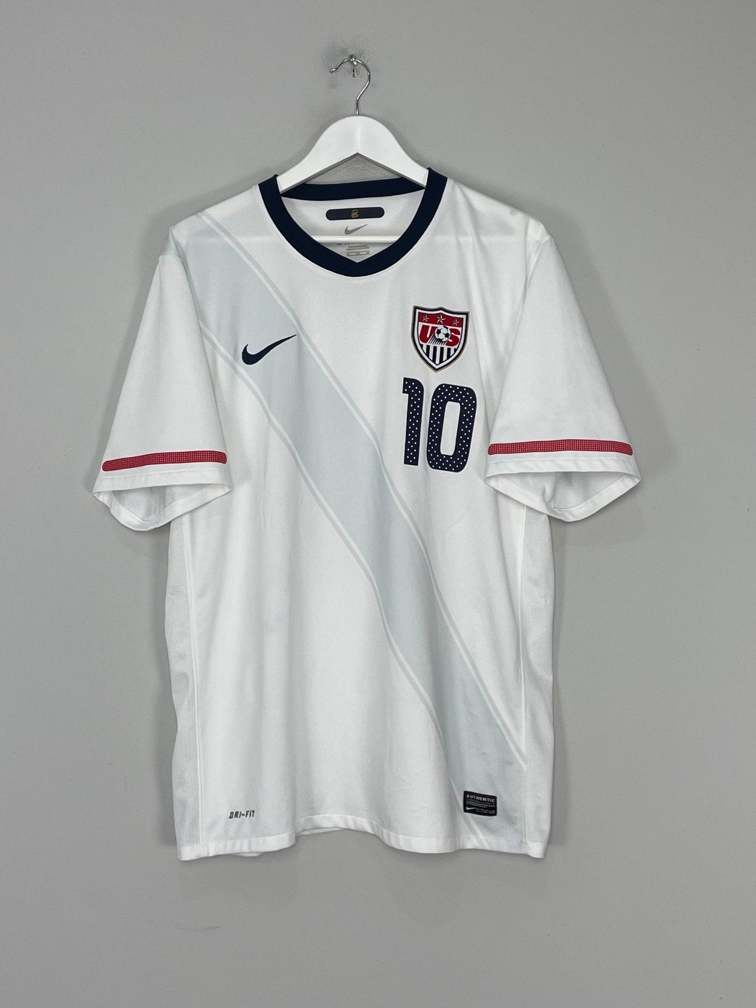 Shop 2010/11 USA DONOVAN #10 HOME SHIRT (XL) NIKE, classic football shirts, vintage football shirts & retro soccer jerseys at Cult Kits