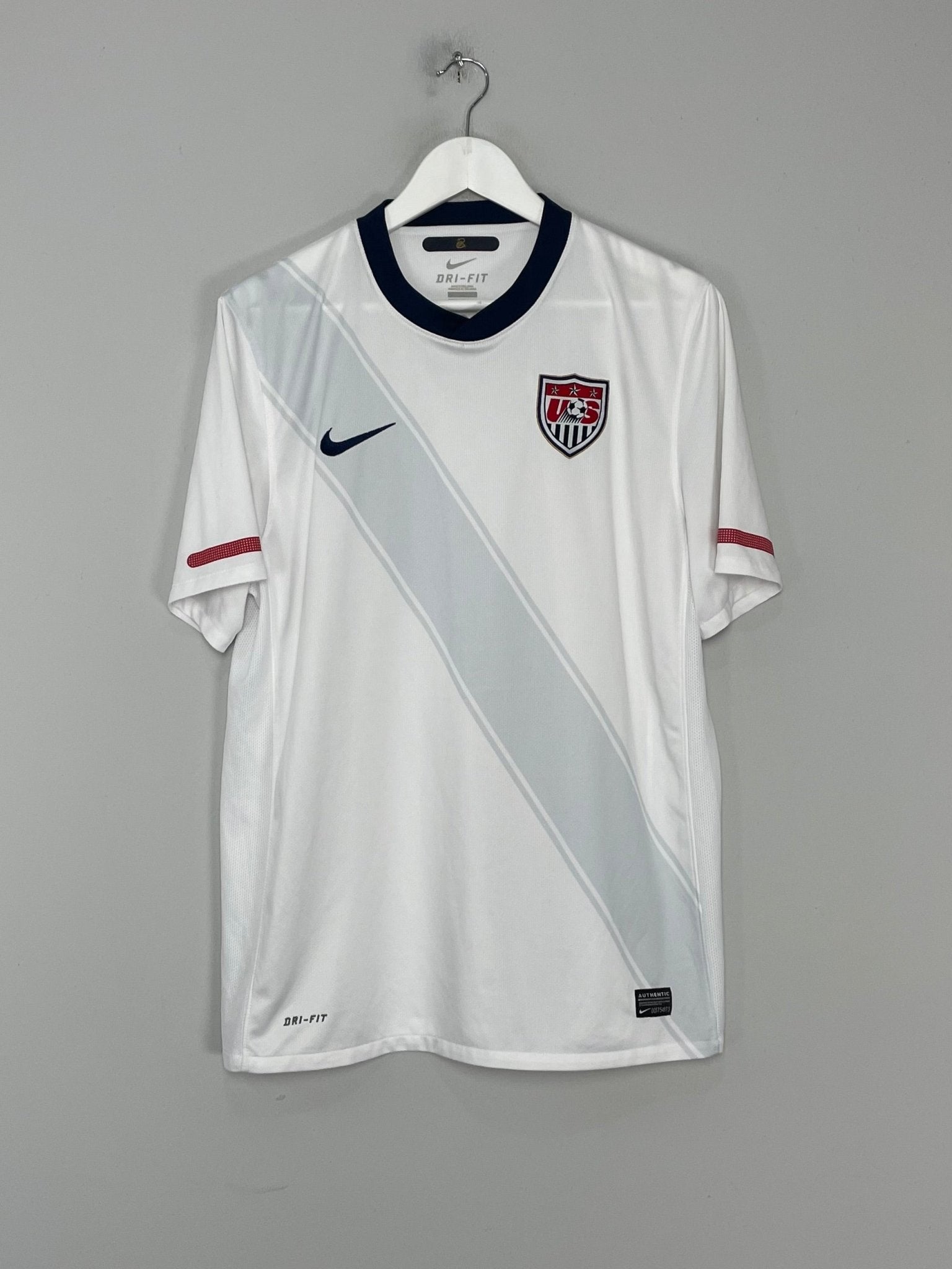 Shop 2010/11 USA HOME SHIRT (L) NIKE, classic football shirts, vintage football shirts & retro soccer jerseys at Cult Kits