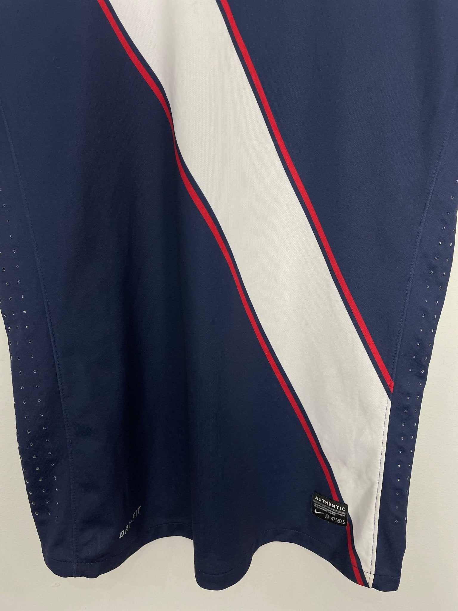 Shop 2010/11 USA *PLAYER ISSUE* AWAY SHIRT (L) NIKE, classic football shirts, vintage football shirts & retro soccer jerseys at Cult Kits
