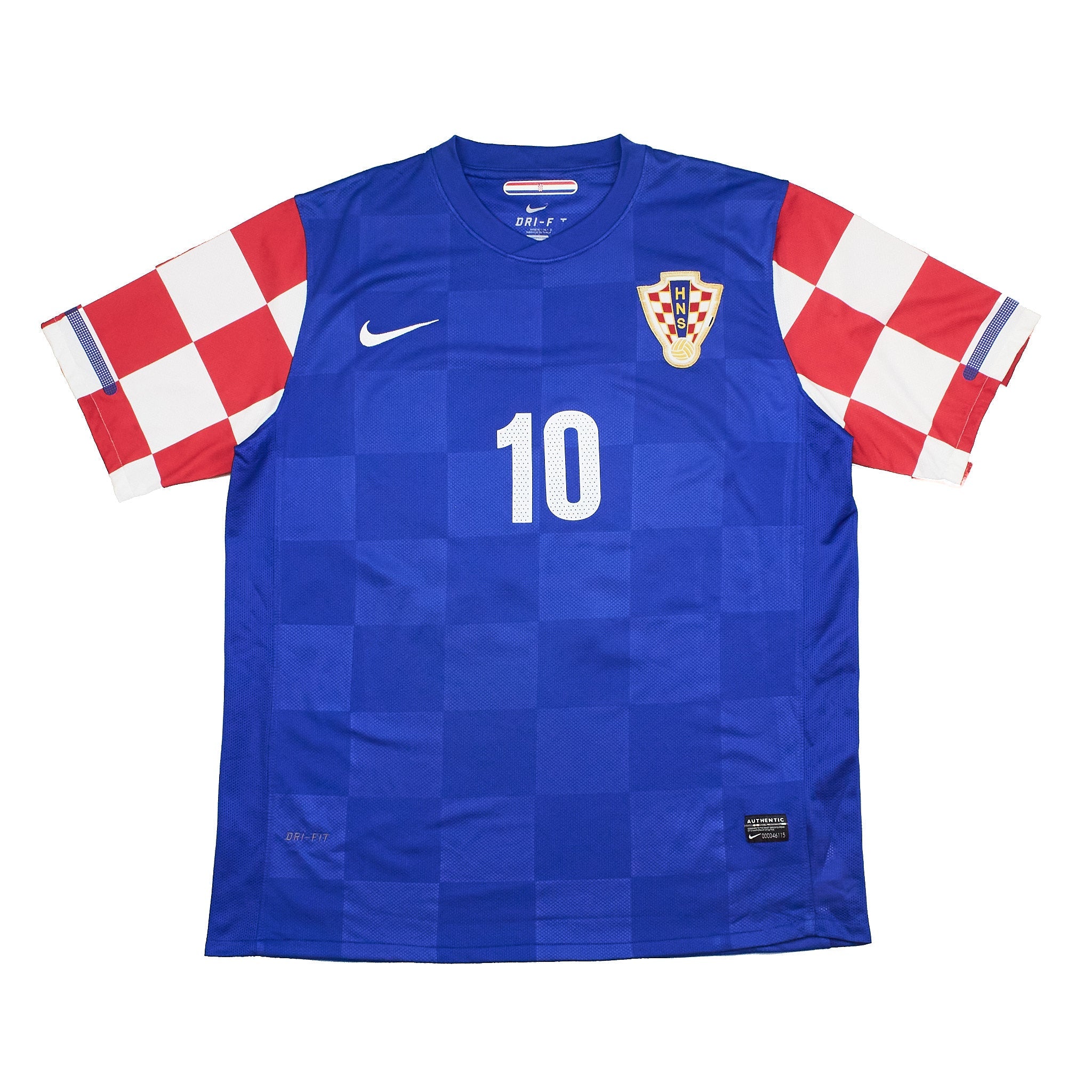Buy 2010/12 Croatia Modric 10 Away Shirt (L) Nike ~ Free worldwide shipping ~ Authentic Vintage Football Shirts from Cult Kits