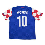 Buy 2010/12 Croatia Modric 10 Away Shirt (L) Nike ~ Free worldwide shipping ~ Authentic Vintage Football Shirts from Cult Kits