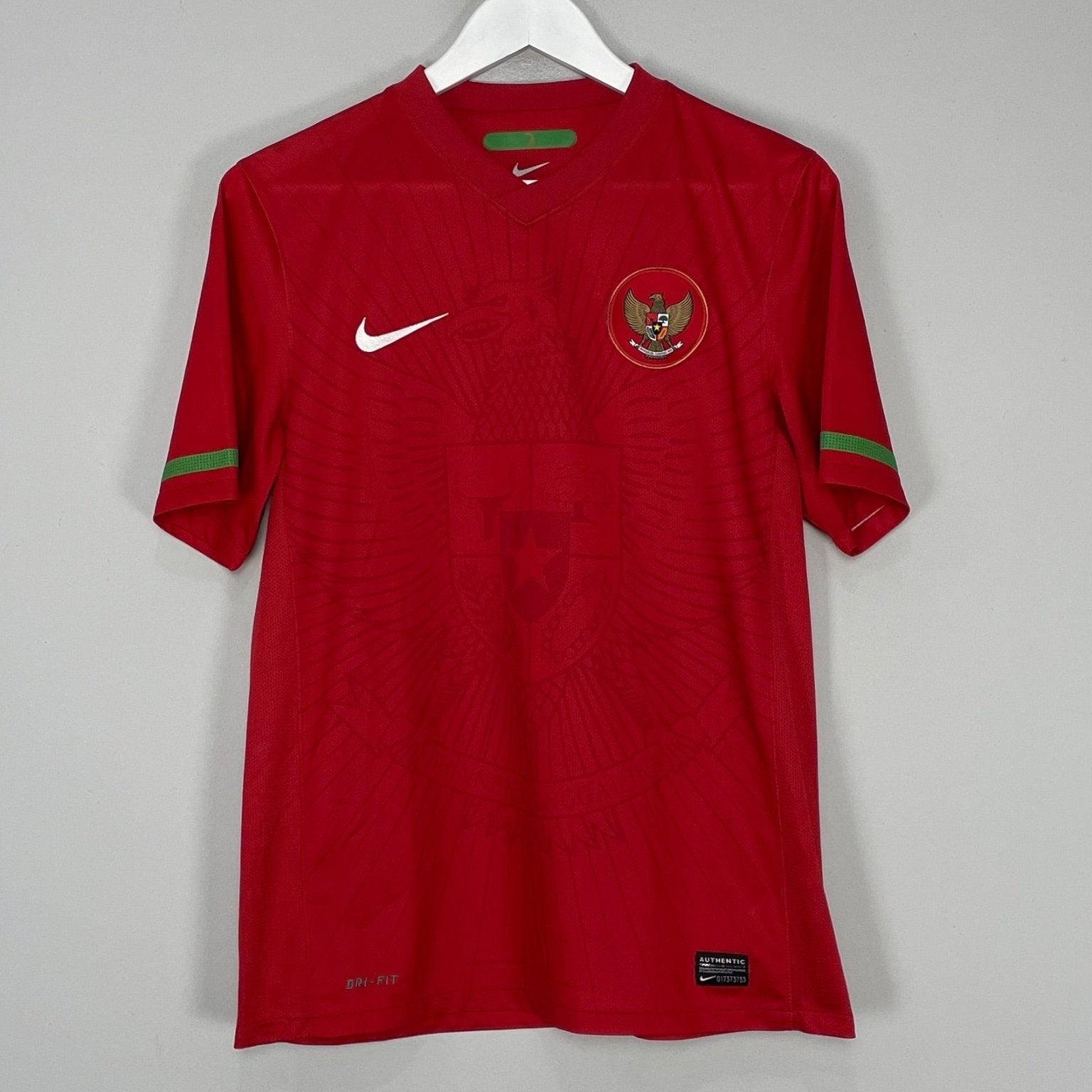 Shop 2010/12 INDONESIA HOME SHIRT (M) NIKE, classic football shirts, vintage football shirts & retro soccer jerseys at Cult Kits