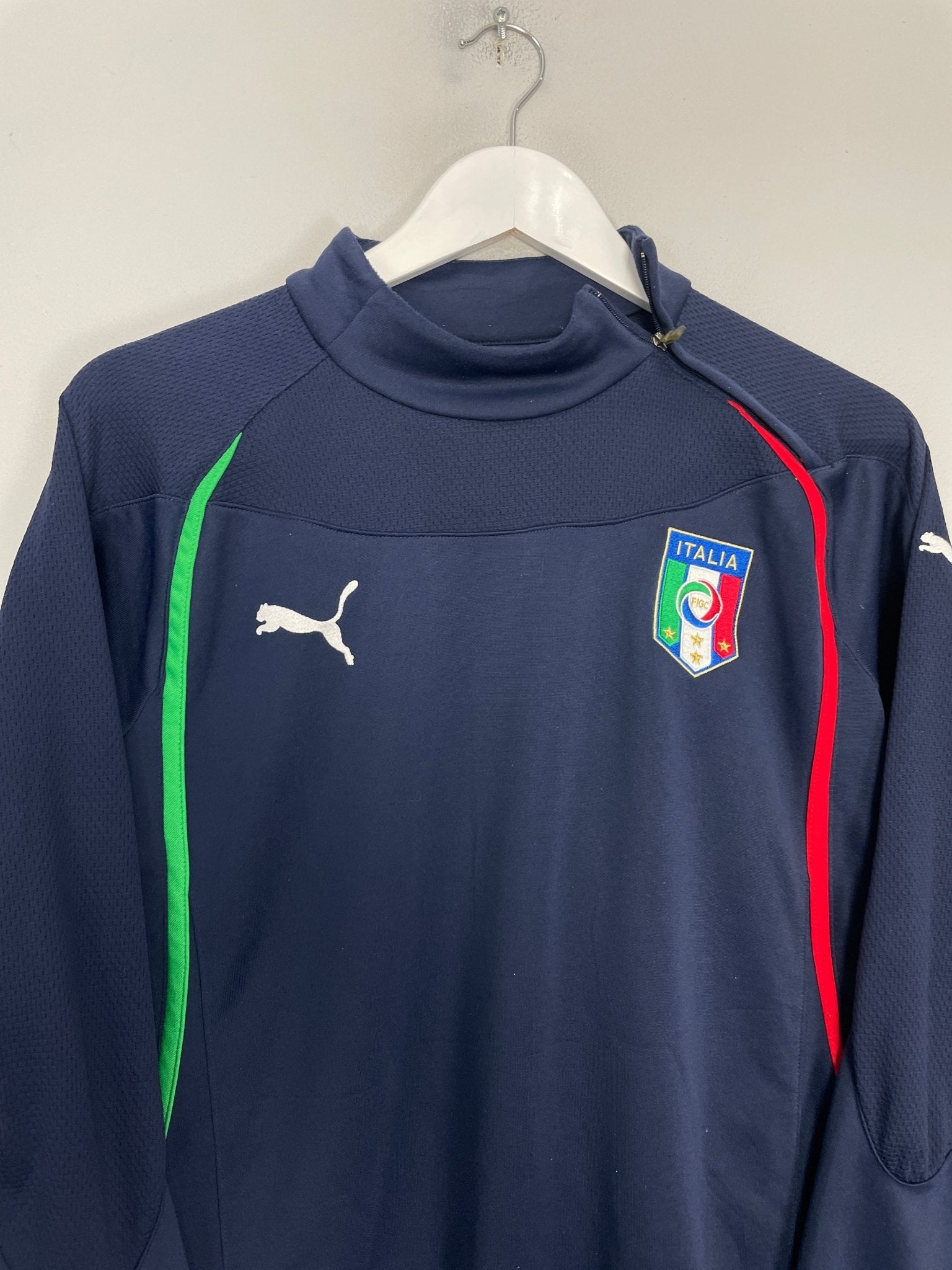 Shop 2010/12 ITALY DRILL TOP (S) PUMA, classic football shirts, vintage football shirts & retro soccer jerseys at Cult Kits