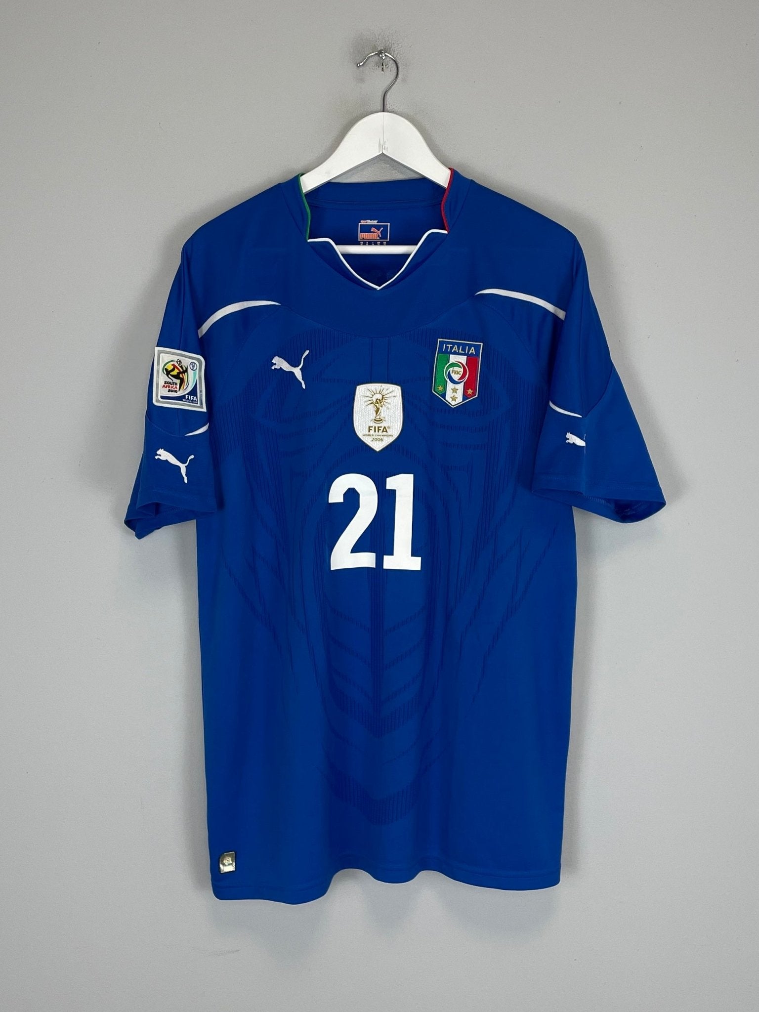 Shop 2010/12 ITALY PIRLO #21 HOME SHIRT (XL) PUMA, classic football shirts, vintage football shirts & retro soccer jerseys at Cult Kits