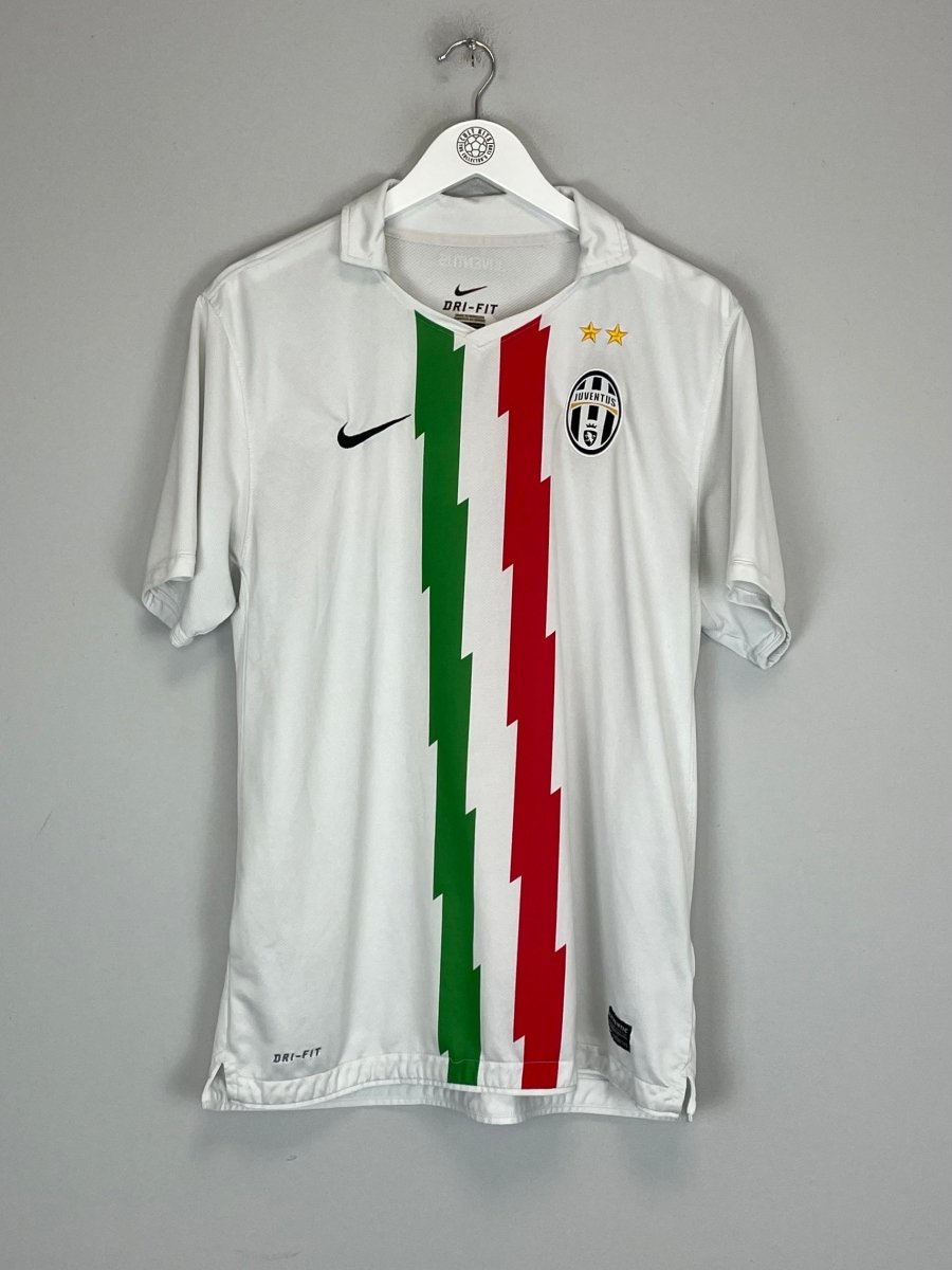 2010/12 JUVENTUS PIRLO 21 AWAY SHIRT (L) NIKE - Cult Kits - Large - Buy Vintage Football Shirts, Authentic Retro Football Shirts For Sale, Classic Football Shirts & Soccer Jersey