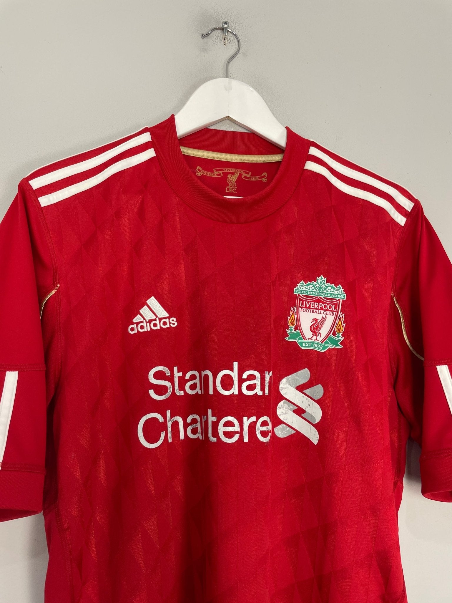Shop 2010/12 LIVERPOOL GERRARD #8 HOME SHIRT (M) ADIDAS, classic football shirts, vintage football shirts & retro soccer jerseys at Cult Kits