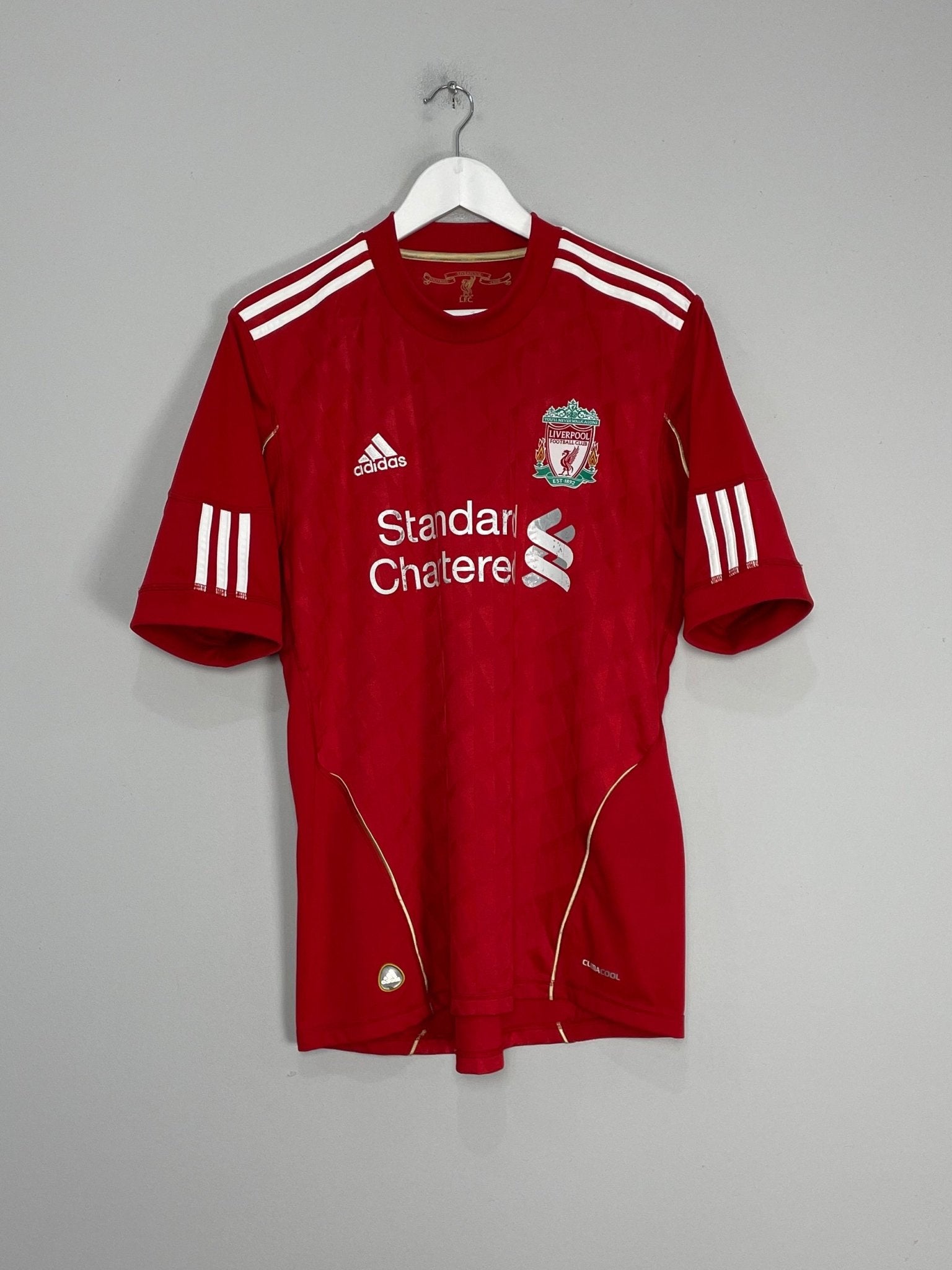 Shop 2010/12 LIVERPOOL GERRARD #8 HOME SHIRT (M) ADIDAS, classic football shirts, vintage football shirts & retro soccer jerseys at Cult Kits