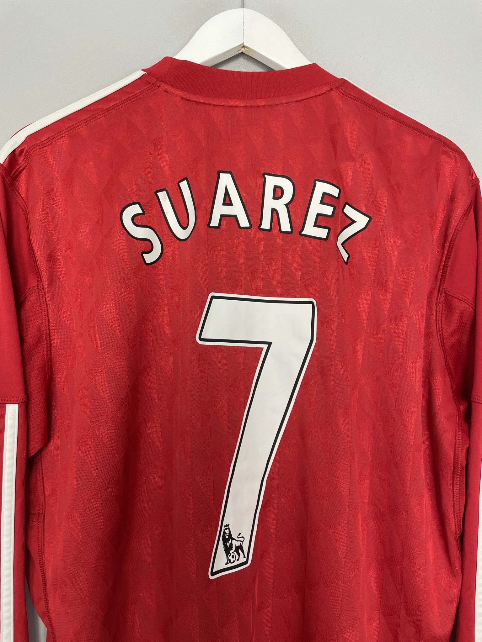 Shop 2010/12 LIVERPOOL SUAREZ #7 L/S HOME SHIRT (XL) ADIDAS, classic football shirts, vintage football shirts & retro soccer jerseys at Cult Kits
