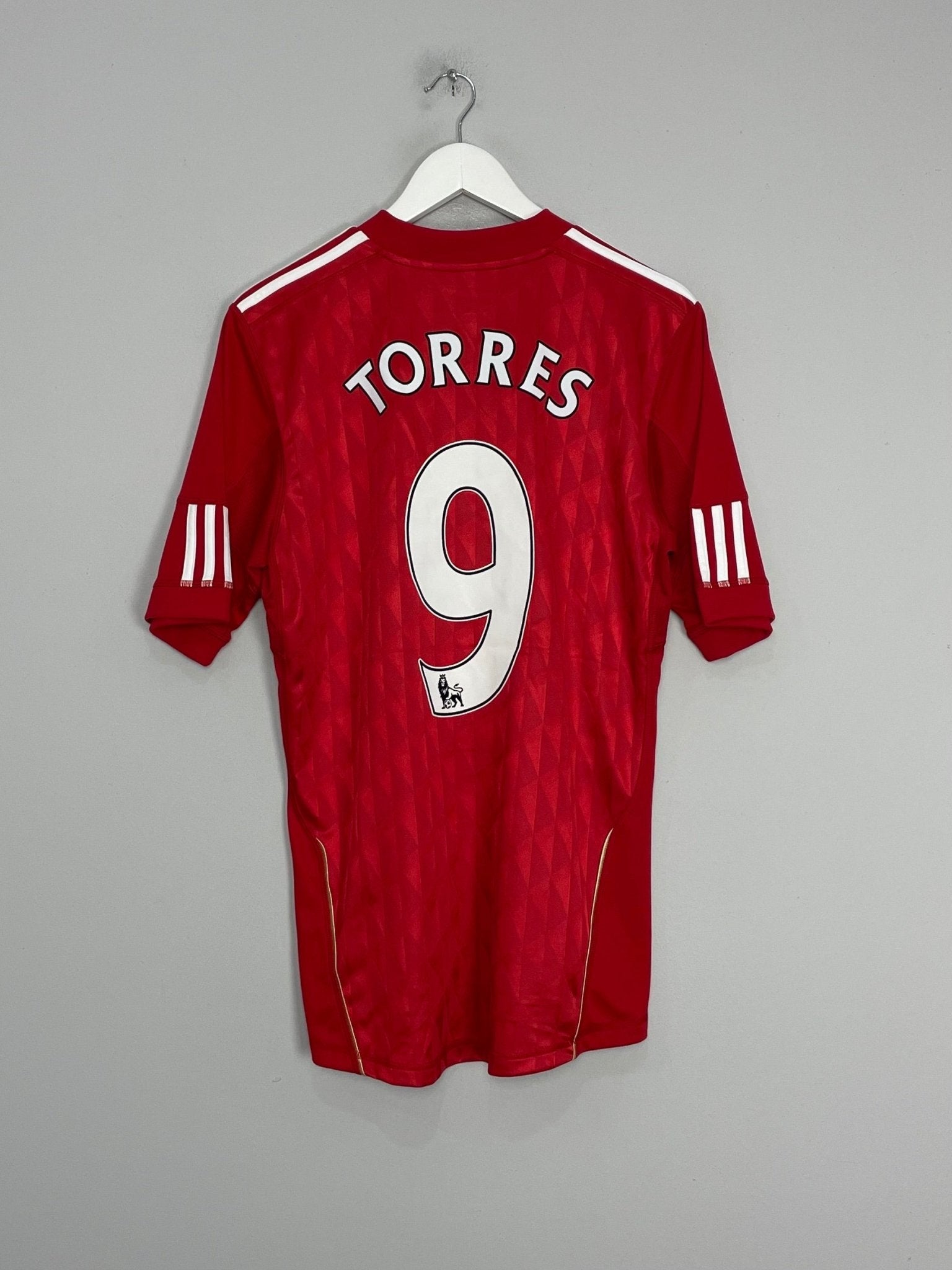 Shop 2010/12 LIVERPOOL TORRES #9 HOME SHIRT (M) ADIDAS, classic football shirts, vintage football shirts & retro soccer jerseys at Cult Kits