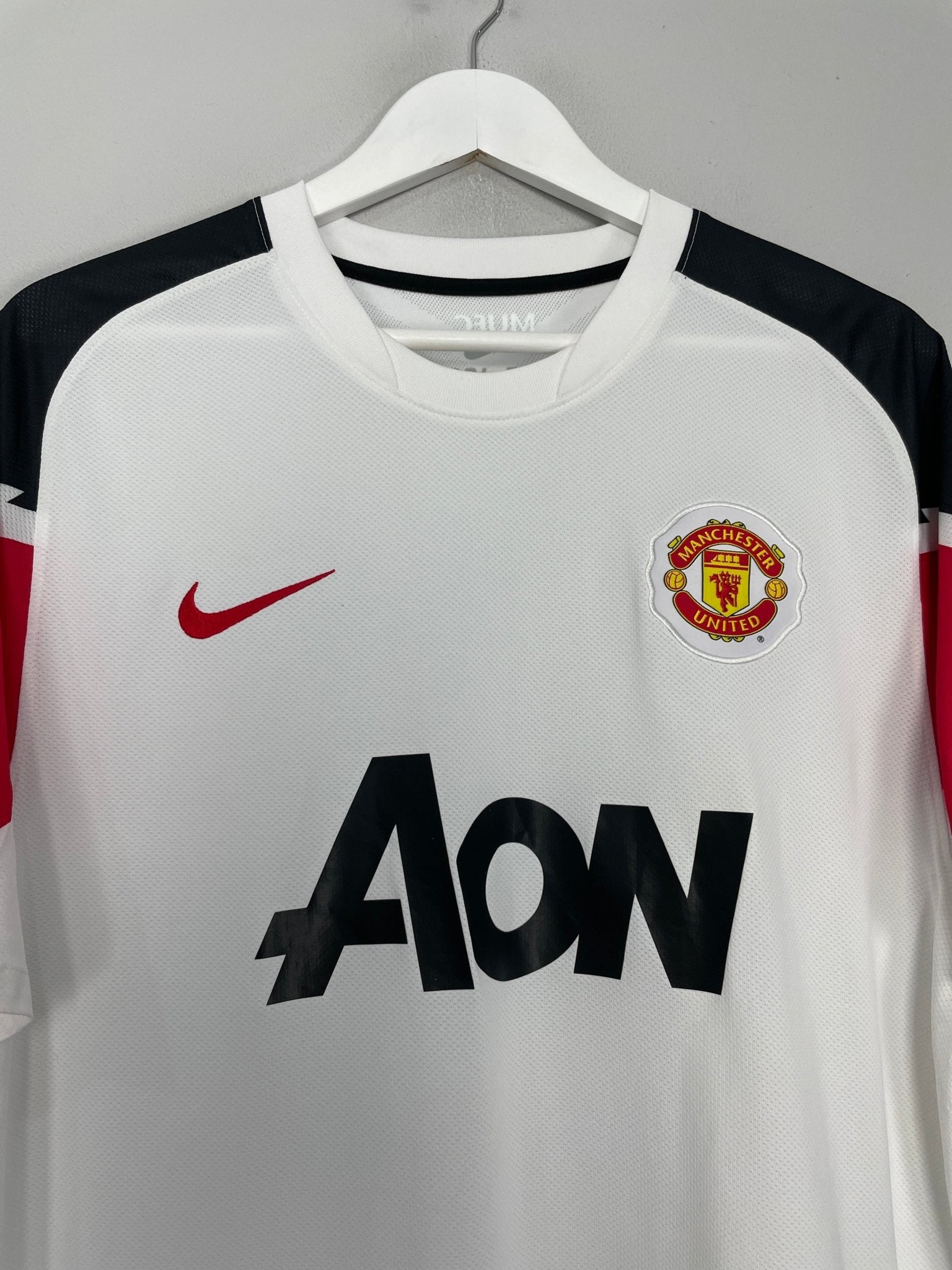 Shop 2010/12 MANCHESTER UNITED ROONEY #10 AWAY SHIRT (XL) NIKE, classic football shirts, vintage football shirts & retro soccer jerseys at Cult Kits
