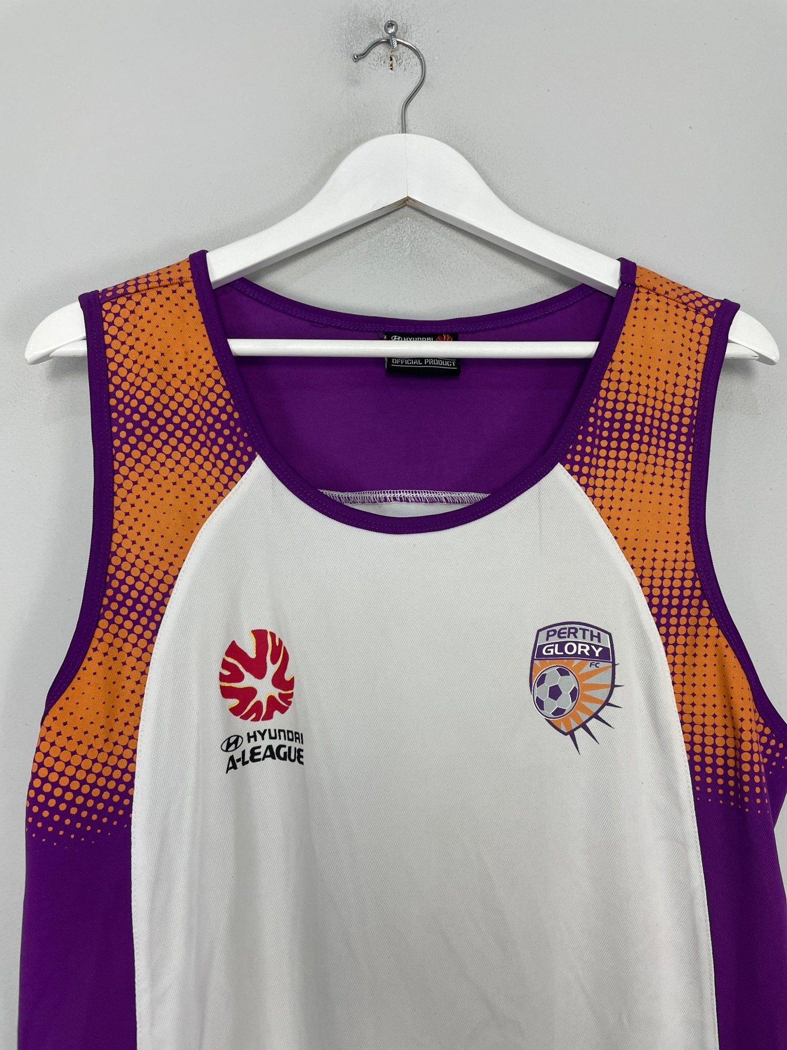 Shop 2010/12 PERTH GLORY TRAINING VEST (XL) OM, classic football shirts, vintage football shirts & retro soccer jerseys at Cult Kits