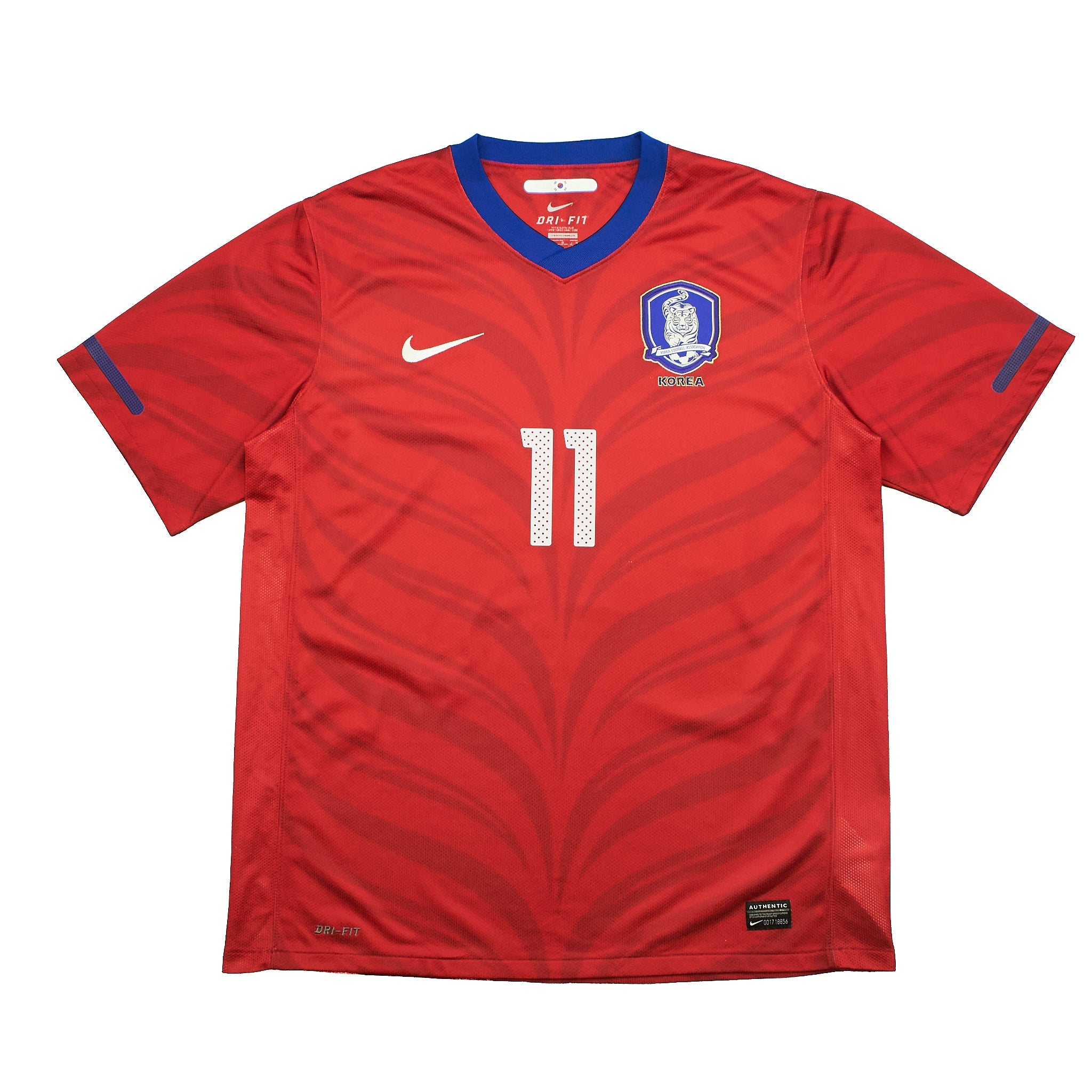 Buy 2010/12 South Korea Heung-Min Son 11 Home Shirt (L) Nike ~ Free worldwide shipping ~ Authentic Vintage Football Shirts from Cult Kits