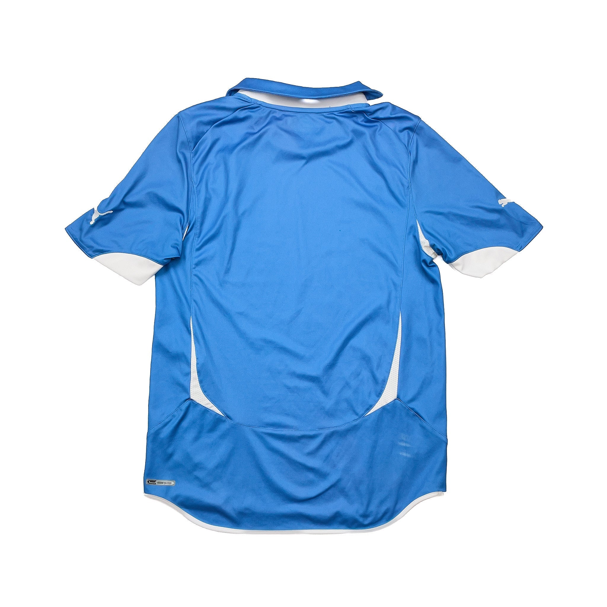 Buy 2010/12 Uruguay Home Shirt (M) Puma ~ Free worldwide shipping available ~ Authentic Vintage Football Shirts from Cult Kits