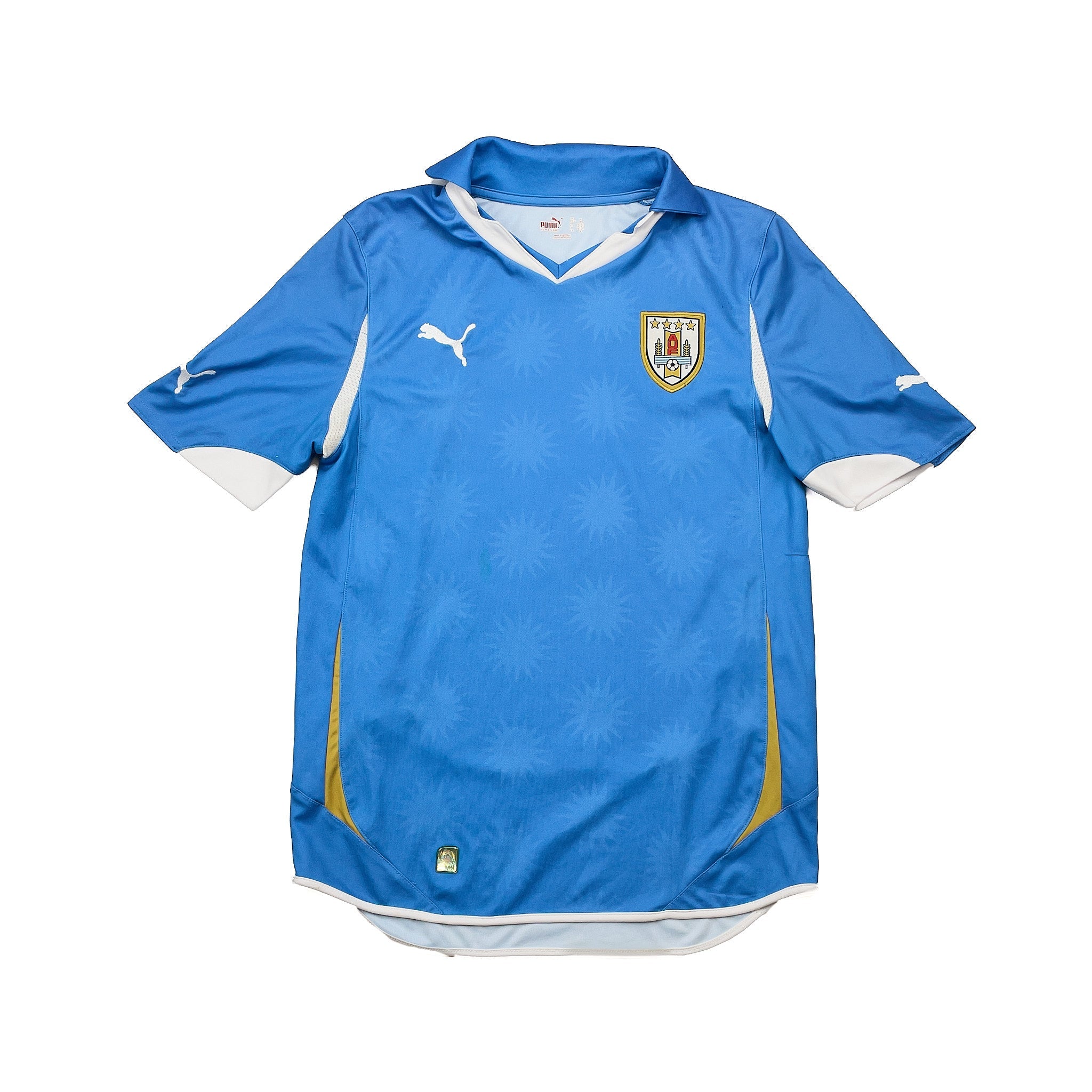Buy 2010/12 Uruguay Home Shirt (M) Puma ~ Free worldwide shipping available ~ Authentic Vintage Football Shirts from Cult Kits