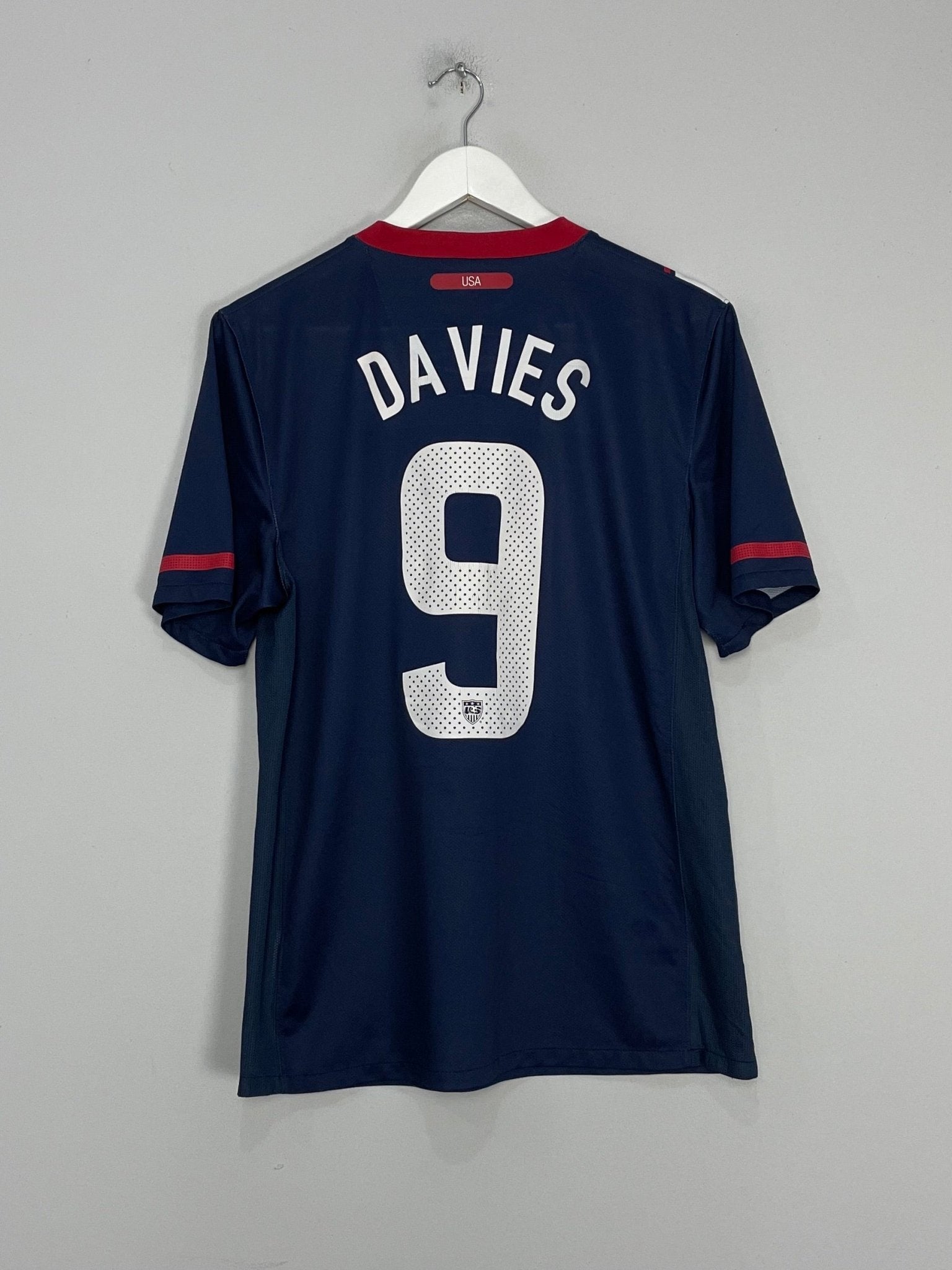 Shop 2010/12 USA DAVIES #9 AWAY SHIRT (M) NIKE, classic football shirts, vintage football shirts & retro soccer jerseys at Cult Kits