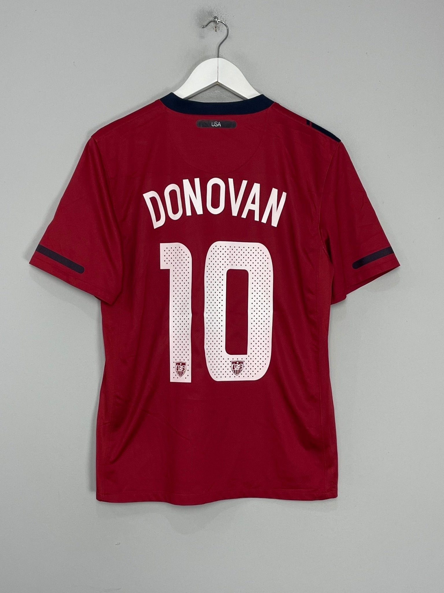 Shop 2010/12 USA DONOVAN #10 AWAY SHIRT (M) NIKE, classic football shirts, vintage football shirts & retro soccer jerseys at Cult Kits