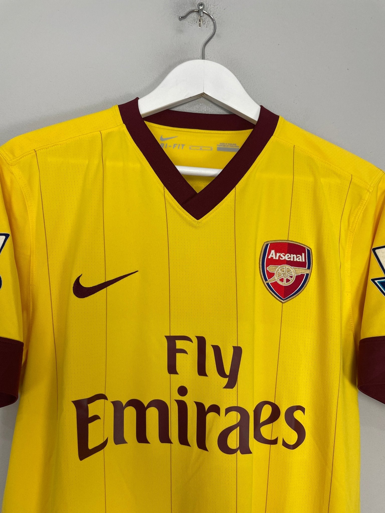 Shop 2010/13 ARSENAL KOSCIELNY #6 AWAY SHIRT (M) NIKE, classic football shirts, vintage football shirts & retro soccer jerseys at Cult Kits