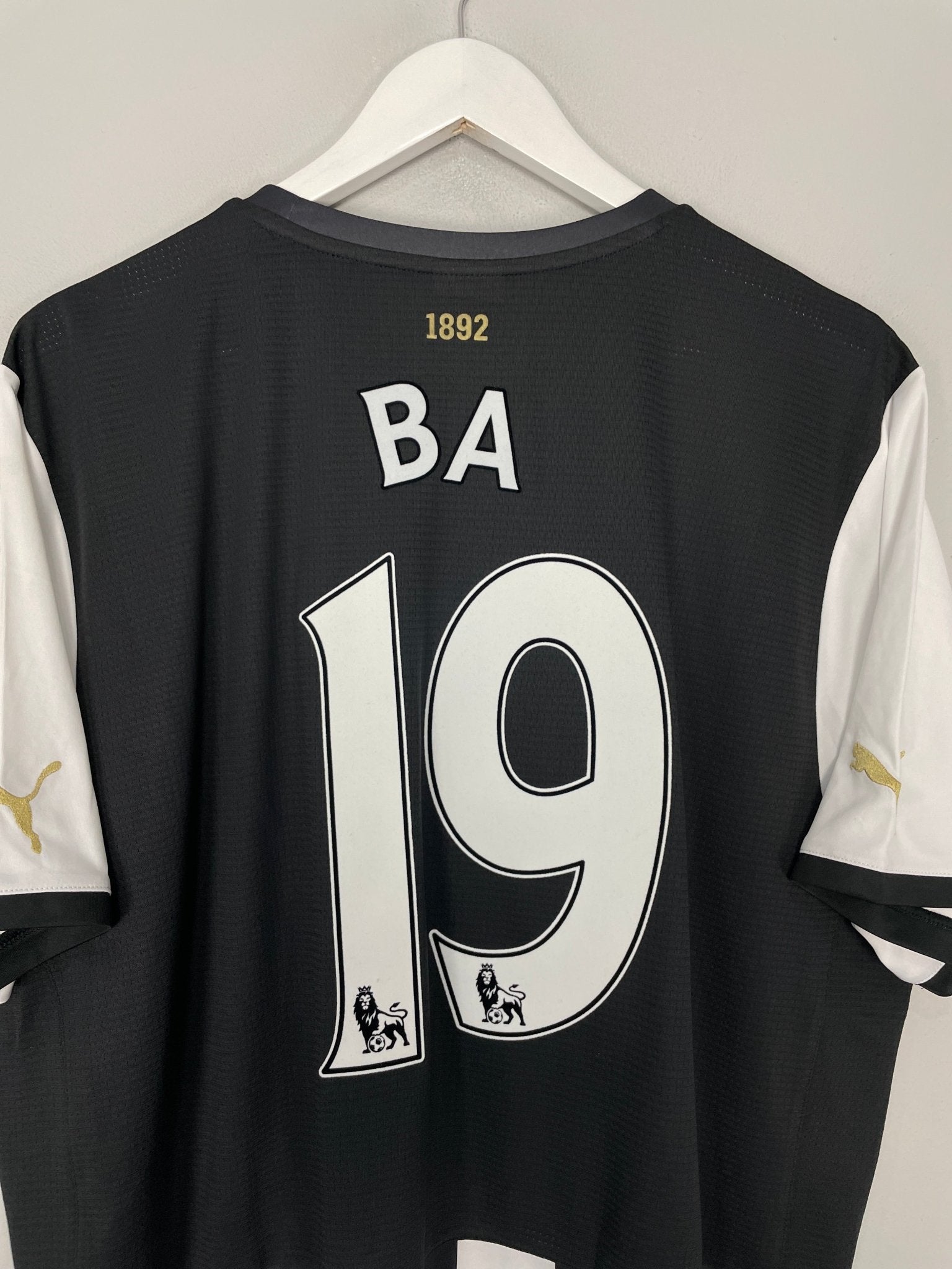 Shop 2011 NEWCASTLE UNITED BA #19 HOME SHIRT (XXL) PUMA, classic football shirts, vintage football shirts & retro soccer jerseys at Cult Kits