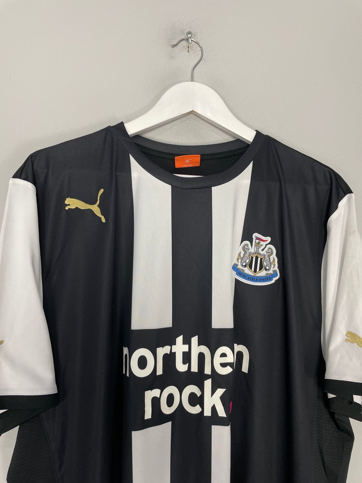 Shop 2011 NEWCASTLE UNITED BA #19 HOME SHIRT (XXL) PUMA, classic football shirts, vintage football shirts & retro soccer jerseys at Cult Kits