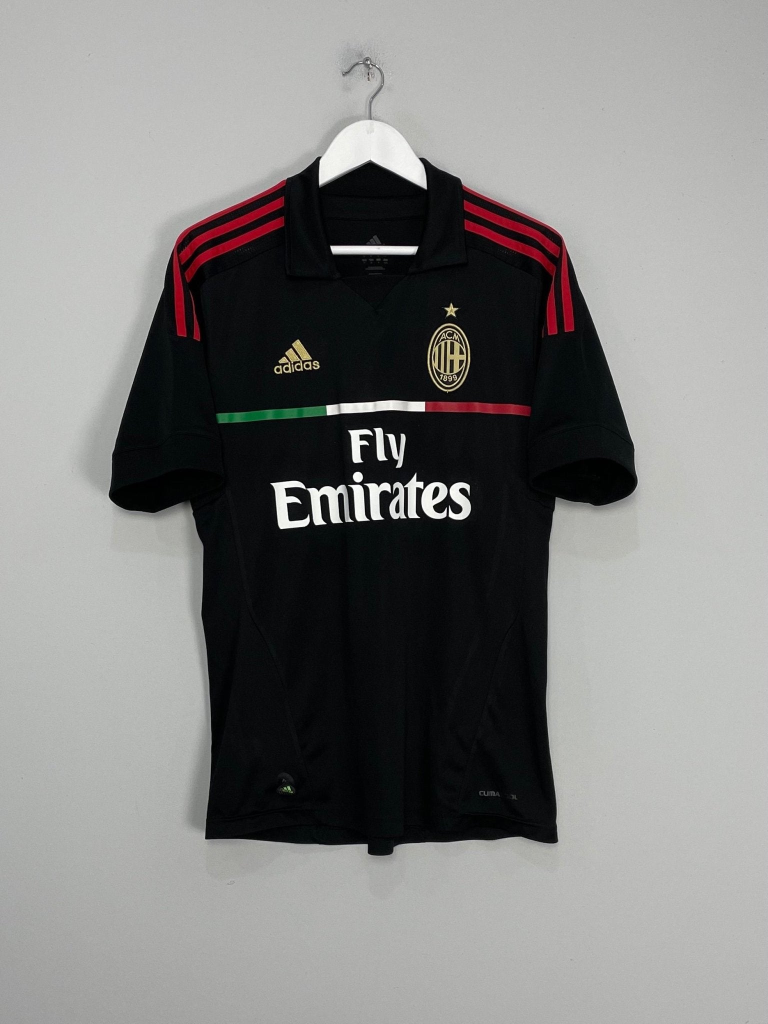 Shop 2011/12 AC MILAN IBRAHIMOVIC #11 AWAY SHIRT (M) ADIDAS, classic football shirts, vintage football shirts & retro soccer jerseys at Cult Kits
