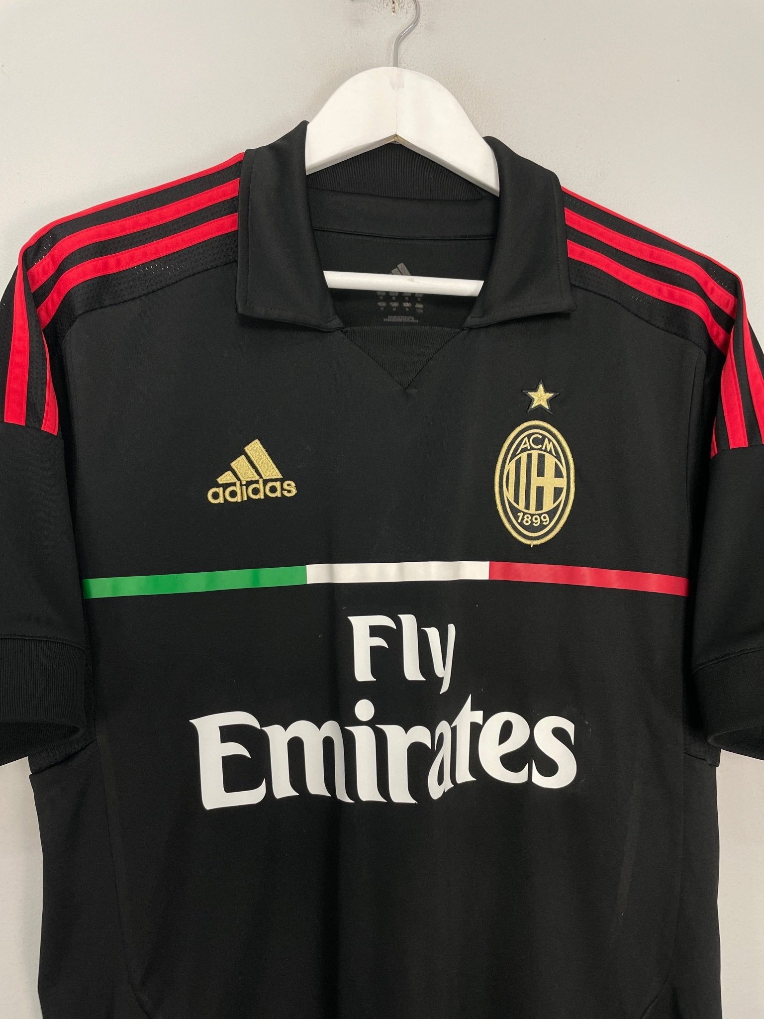 Shop 2011/12 AC MILAN IBRAHIMOVIC #11 AWAY SHIRT (M) ADIDAS, classic football shirts, vintage football shirts & retro soccer jerseys at Cult Kits