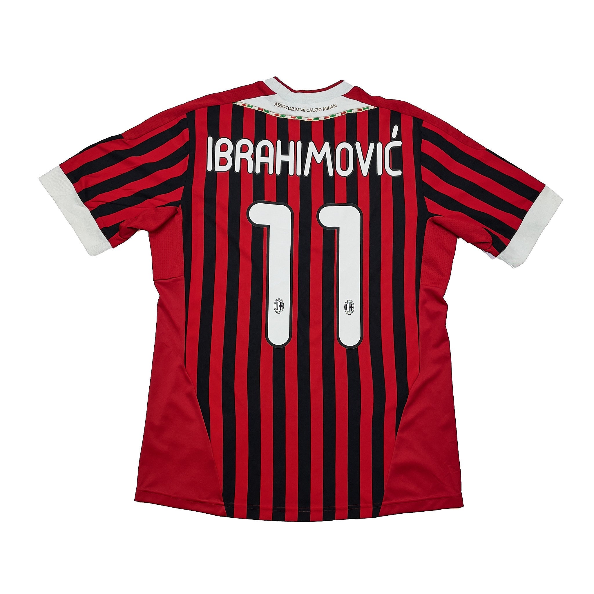 Buy 2011/12 AC Milan Ibrahmiovic 11 Home Shirt (M) Adidas ~ Free worldwide shipping ~ Authentic Vintage Football Shirts from Cult Kits