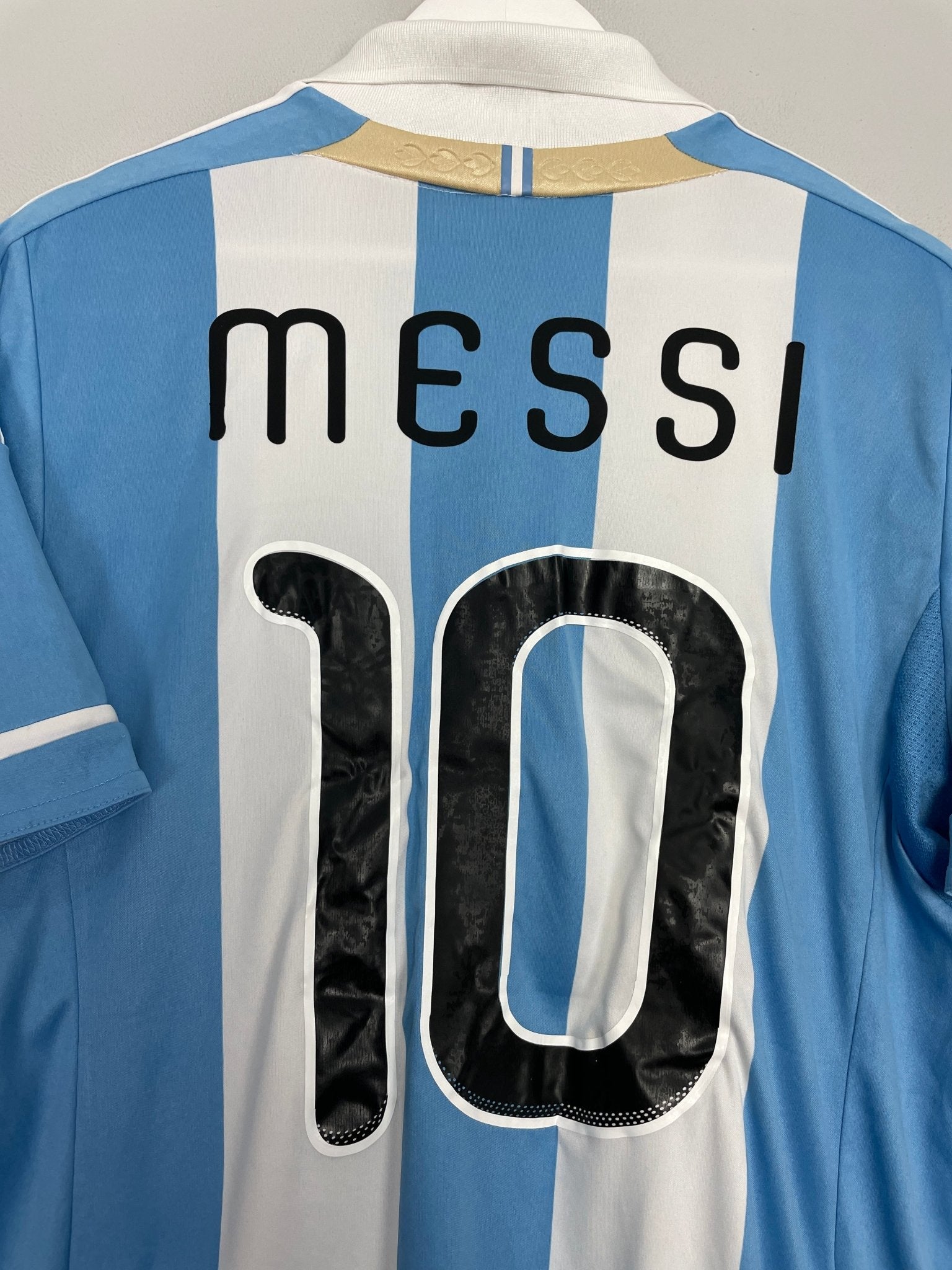 Shop 2011/12 ARGENTINA MESSI #10 HOME SHIRT (L) ADIDAS, classic football shirts, vintage football shirts & retro soccer jerseys at Cult Kits