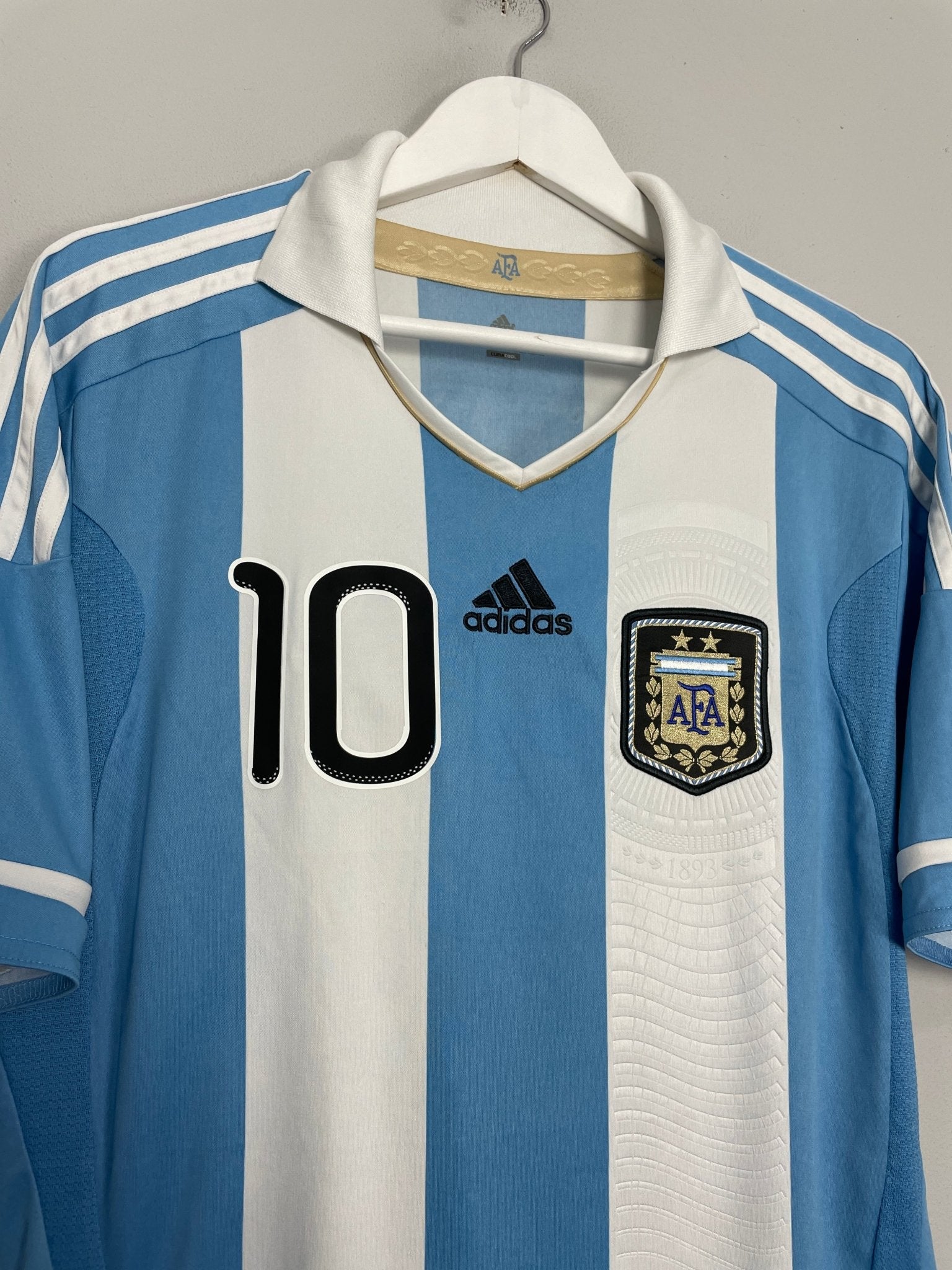 Shop 2011/12 ARGENTINA MESSI #10 HOME SHIRT (L) ADIDAS, classic football shirts, vintage football shirts & retro soccer jerseys at Cult Kits
