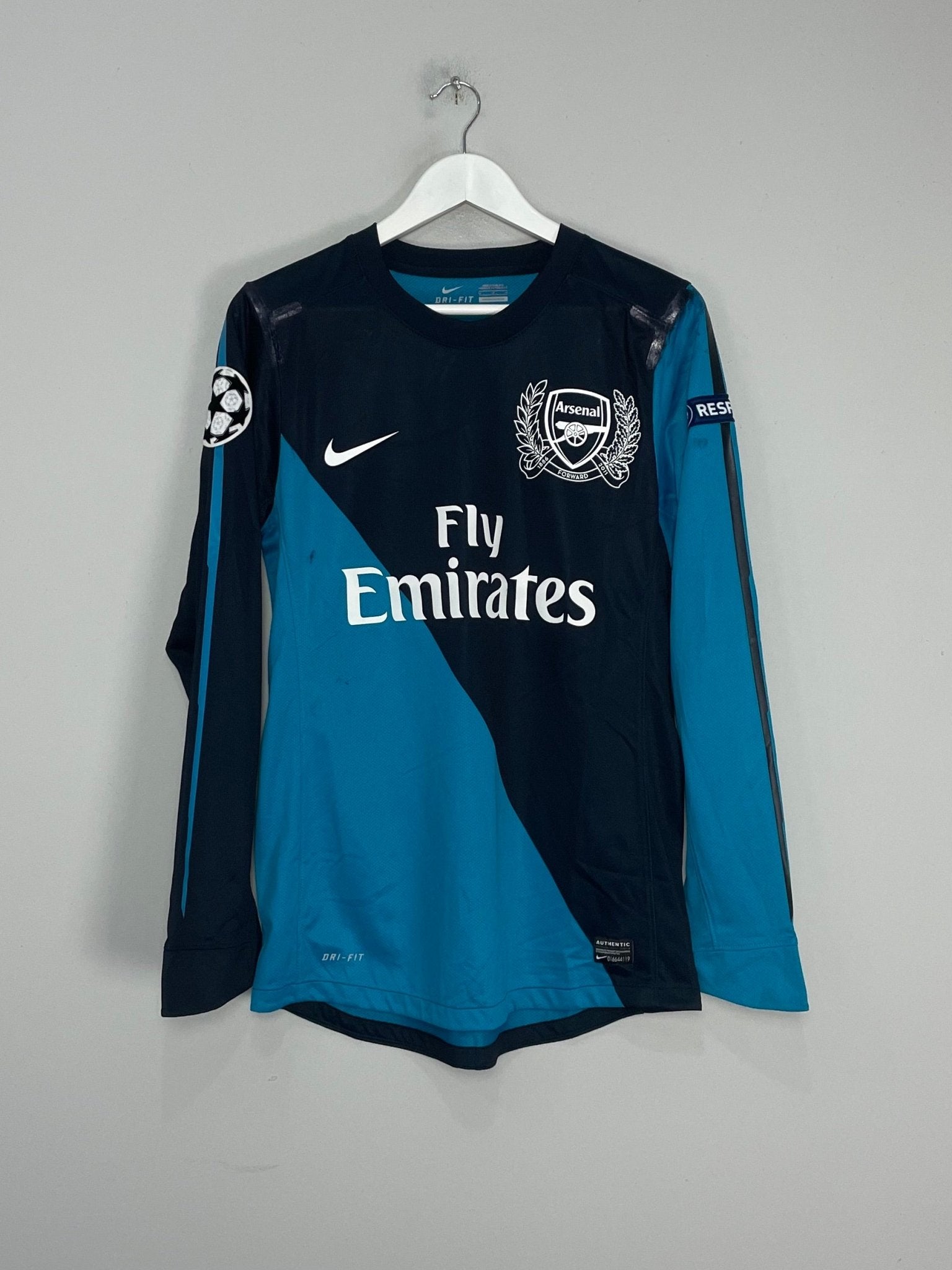 Shop 2011/12 ARSENAL GERVINHO #27 *PLAYER ISSUE* C/L L/S AWAY SHIRT (M) NIKE, classic football shirts, vintage football shirts & retro soccer jerseys at Cult Kits