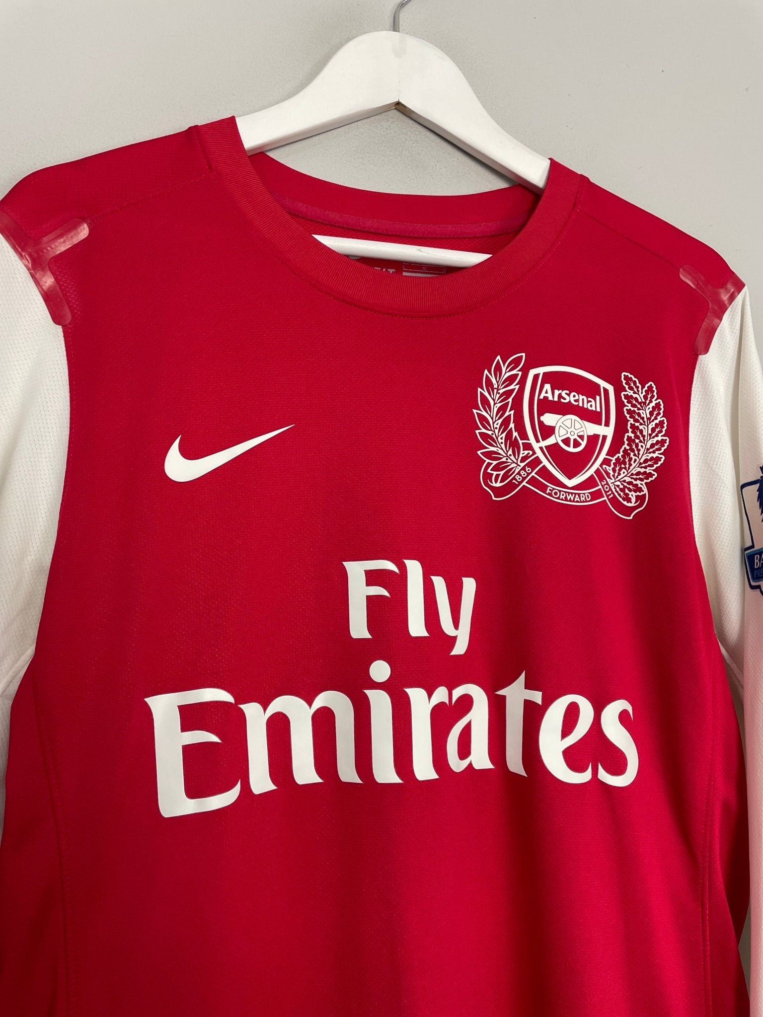 Shop 2011/12 ARSENAL V.PERSIE #10 L/S HOME SHIRT (L) NIKE, classic football shirts, vintage football shirts & retro soccer jerseys at Cult Kits