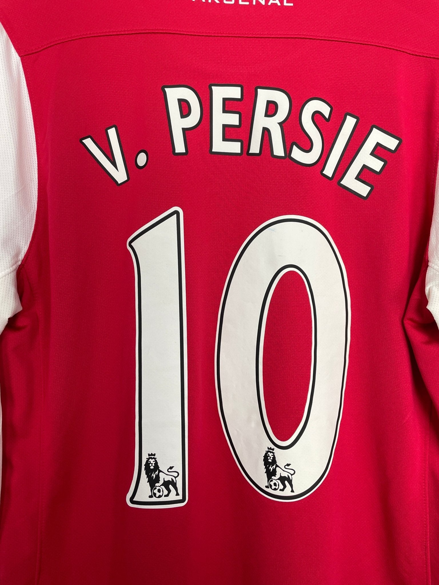 Shop 2011/12 ARSENAL V.PERSIE #10 L/S HOME SHIRT (L) NIKE, classic football shirts, vintage football shirts & retro soccer jerseys at Cult Kits
