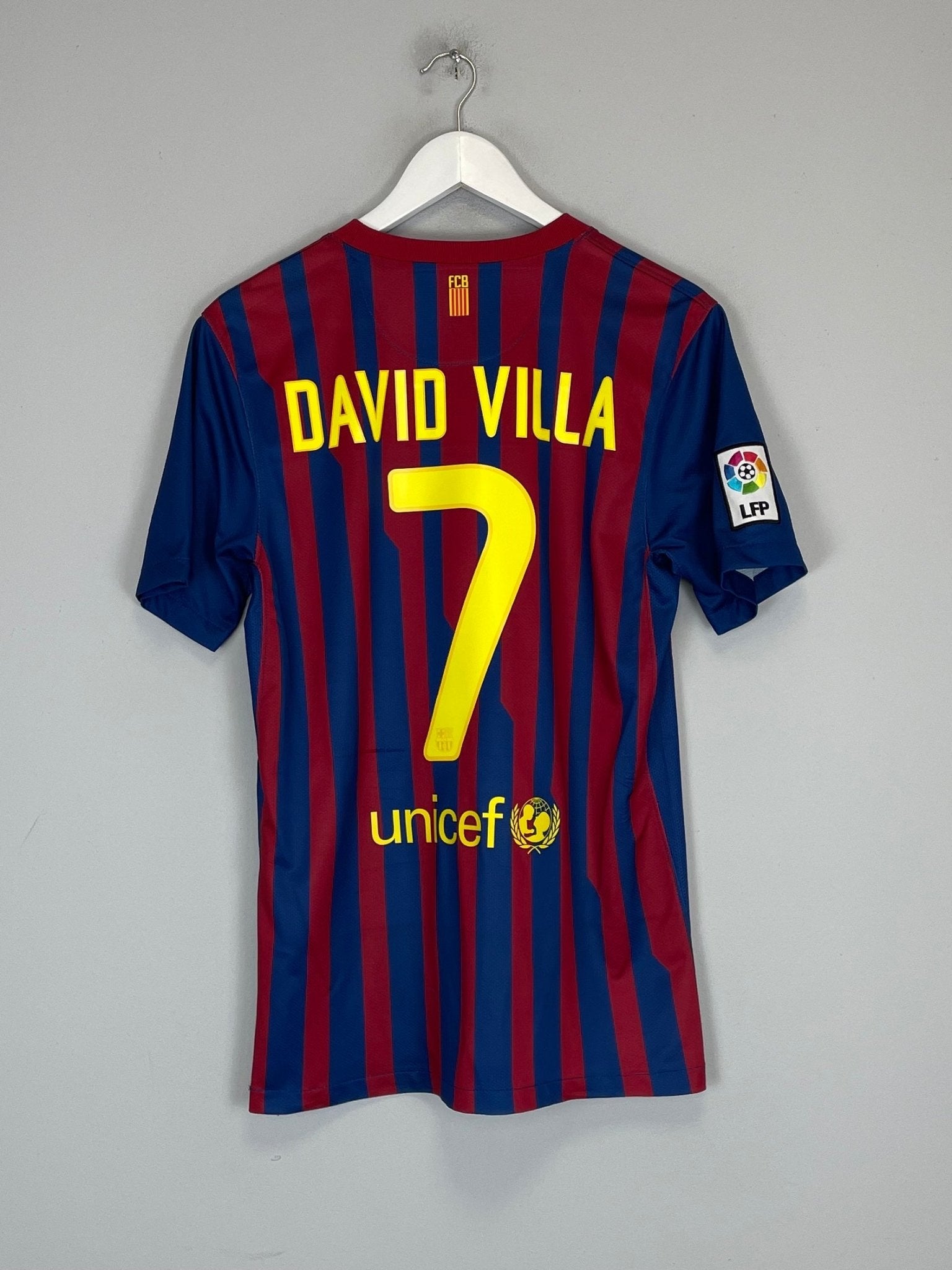 Shop 2011/12 BARCELONA DAVID VILLA #7 HOME SHIRT (S) NIKE, classic football shirts, vintage football shirts & retro soccer jerseys at Cult Kits