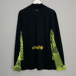 Shop 2011/12 BARCELONA GK SHIRT (L) NIKE, classic football shirts, vintage football shirts & retro soccer jerseys at Cult Kits