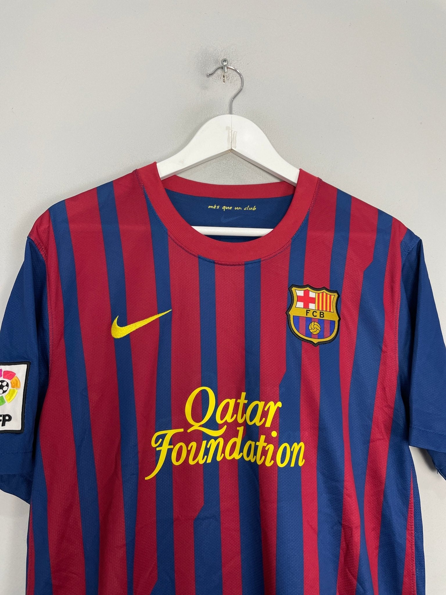Shop 2011/12 BARCELONA MESSI #10 HOME SHIRT (L) NIKE, classic football shirts, vintage football shirts & retro soccer jerseys at Cult Kits
