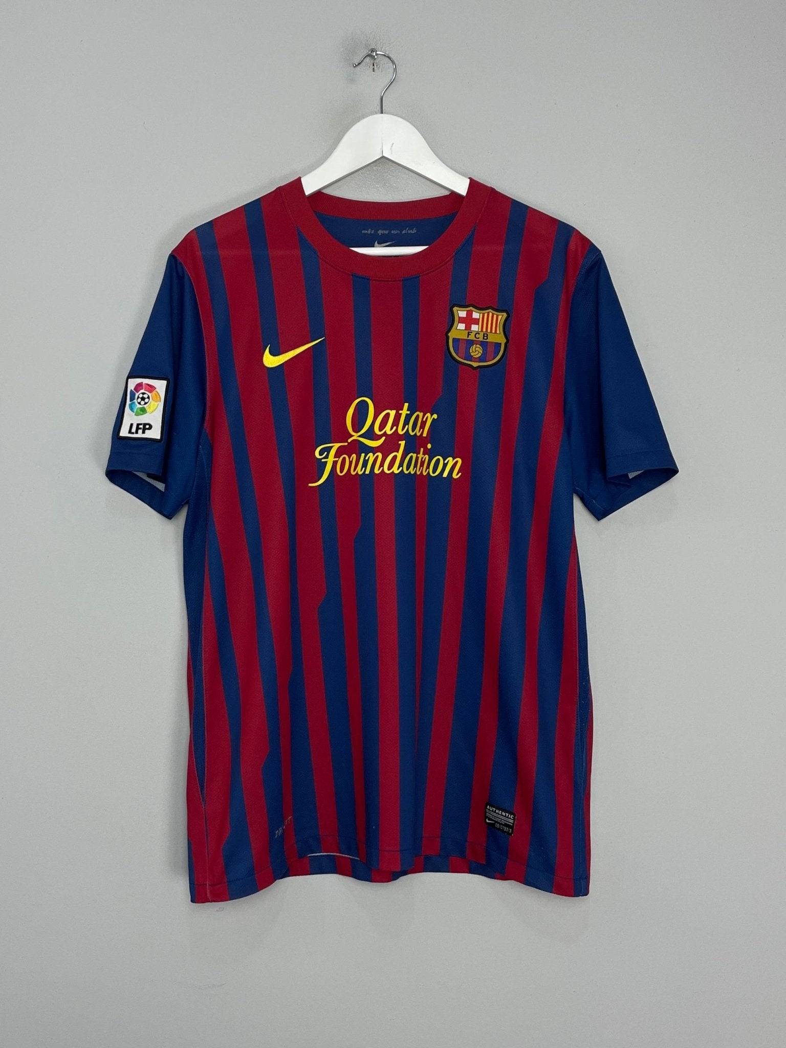 Shop 2011/12 BARCELONA MESSI #10 HOME SHIRT (L) NIKE, classic football shirts, vintage football shirts & retro soccer jerseys at Cult Kits