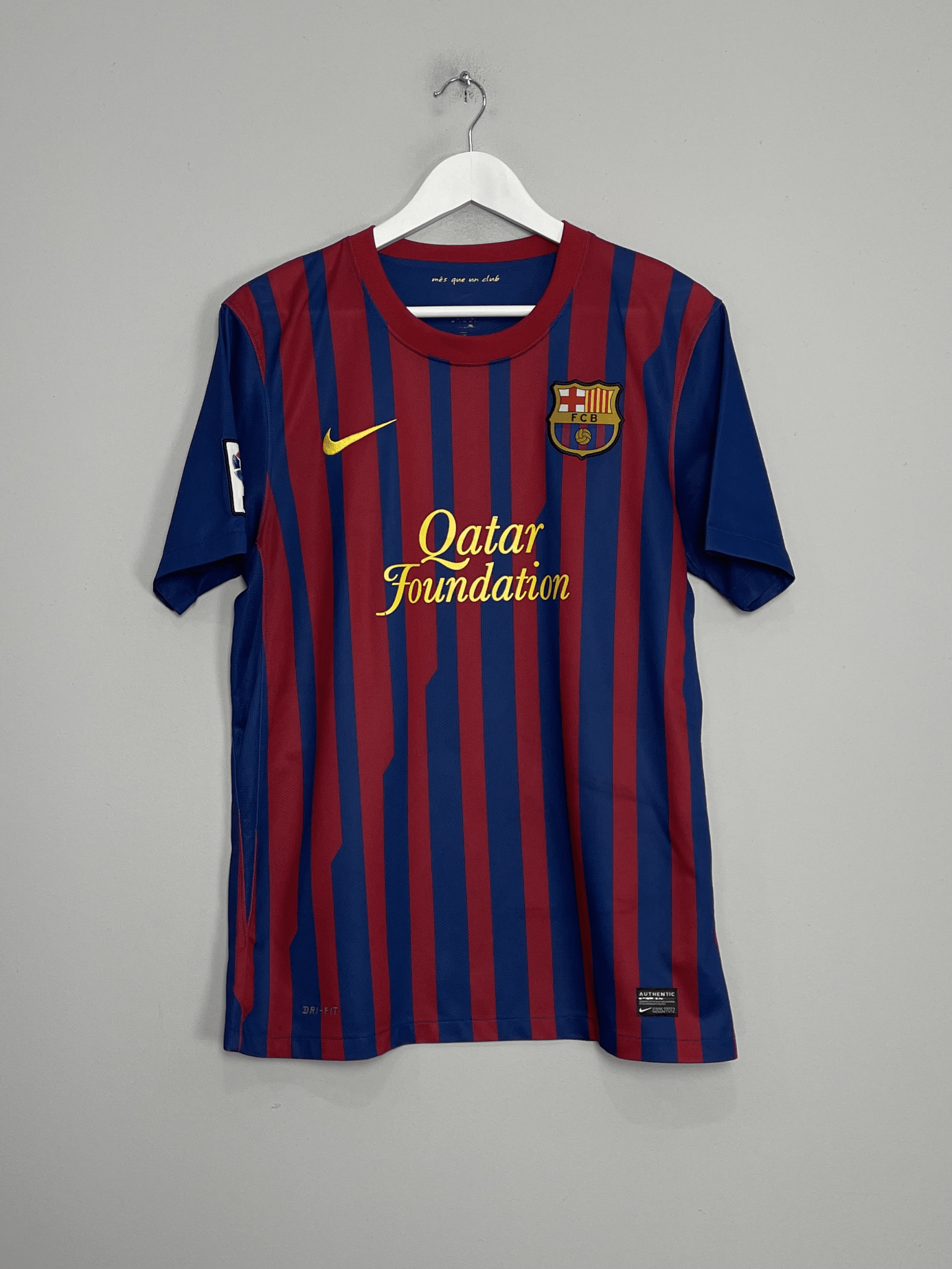 Shop 2011/12 BARCELONA MESSI #10 HOME SHIRT (M) NIKE, classic football shirts, vintage football shirts & retro soccer jerseys at Cult Kits