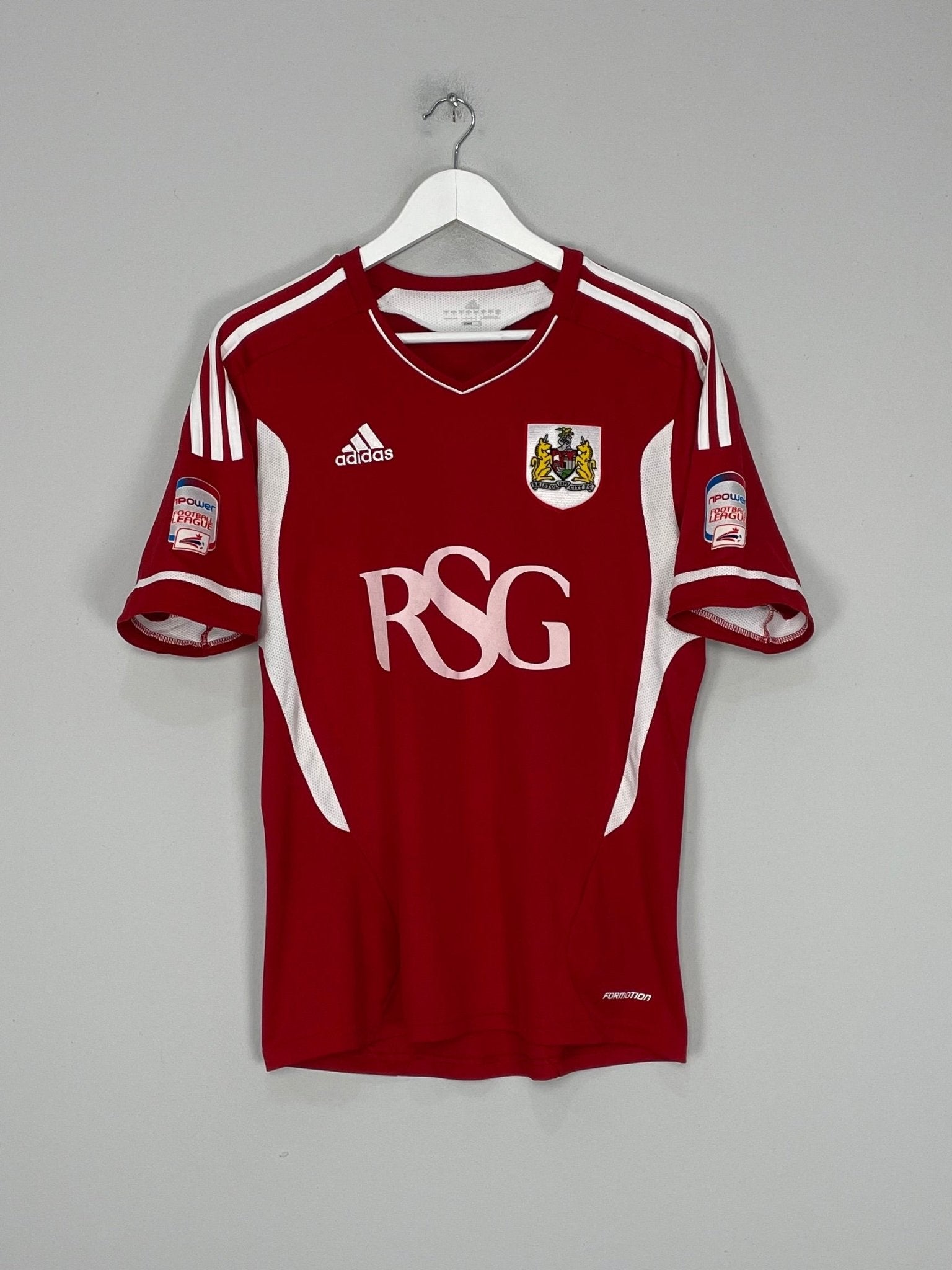 Shop 2011/12 BIRSTOL CITY MAYNARD #10 HOME SHIRT (M) ADIDAS, classic football shirts, vintage football shirts & retro soccer jerseys at Cult Kits