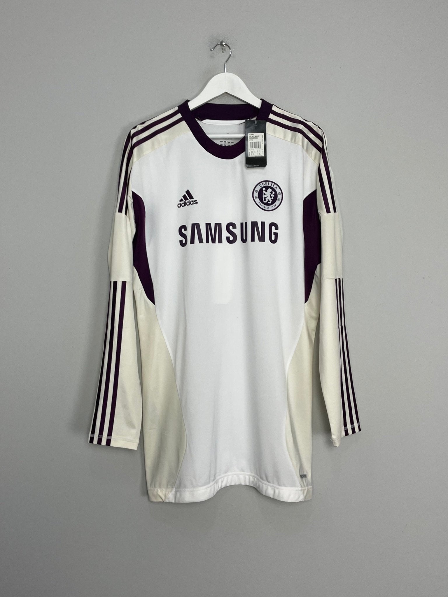 Shop 2011/12 CHELSEA CECH #1 *BNWT* PLAYER ISSUE GK SHIRT (XXL) ADIDAS, classic football shirts, vintage football shirts & retro soccer jerseys at Cult Kits