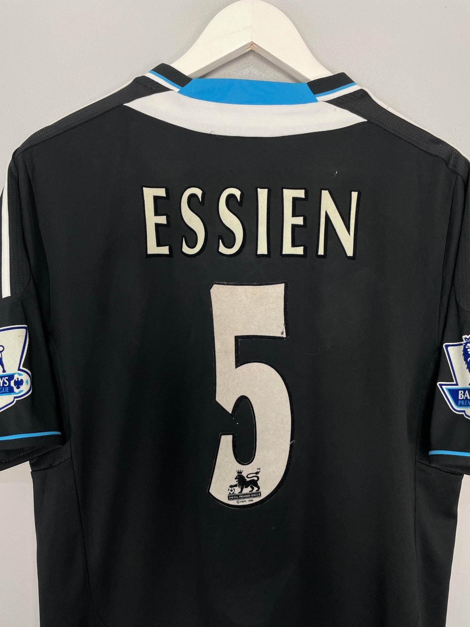 Shop 2011/12 CHELSEA ESSIEN #5 AWAY SHIRT (M) ADIDAS, classic football shirts, vintage football shirts & retro soccer jerseys at Cult Kits