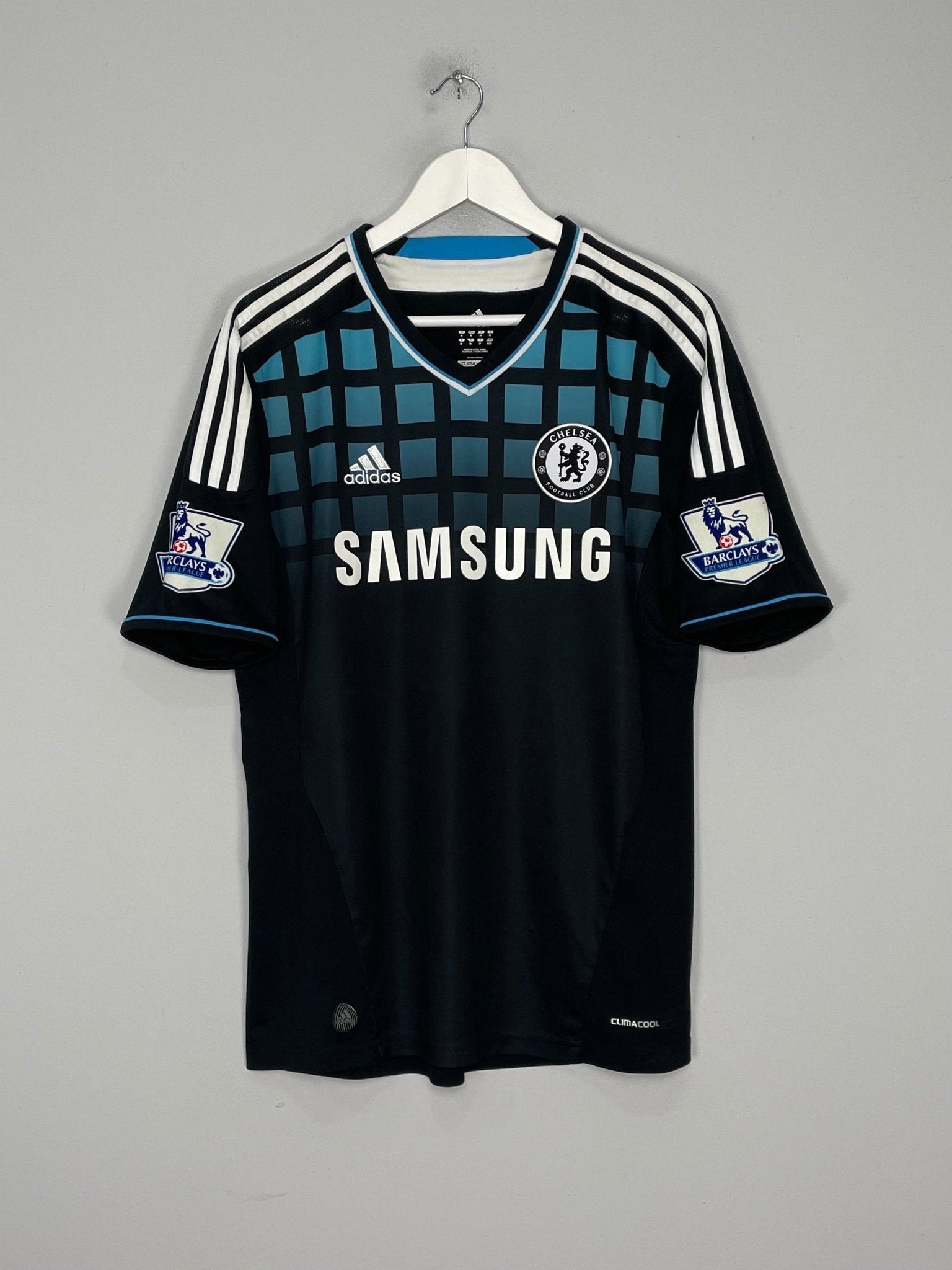Shop 2011/12 CHELSEA ESSIEN #5 AWAY SHIRT (M) ADIDAS, classic football shirts, vintage football shirts & retro soccer jerseys at Cult Kits