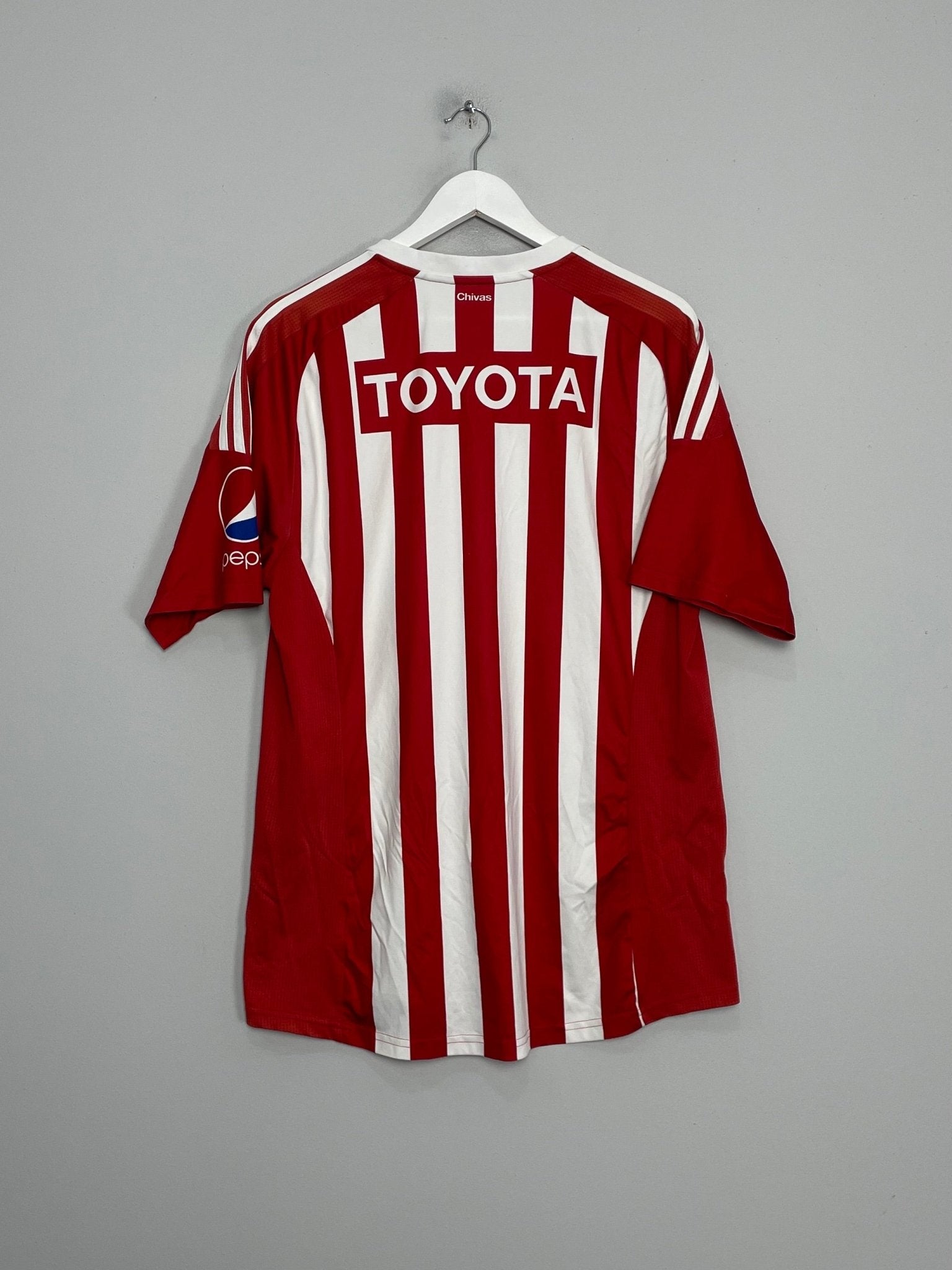 Shop 2011/12 CHIVAS GUADALAJARA HOME SHIRT (L) ADIDAS, classic football shirts, vintage football shirts & retro soccer jerseys at Cult Kits