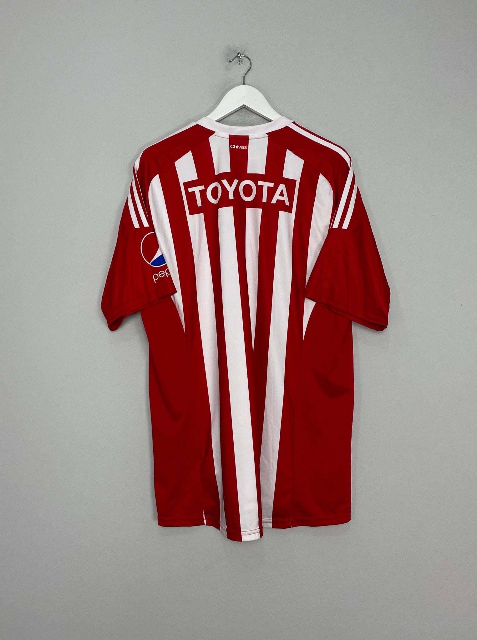 Shop 2011/12 CHIVAS GUADALAJARA HOME SHIRT (XL) ADIDAS, classic football shirts, vintage football shirts & retro soccer jerseys at Cult Kits
