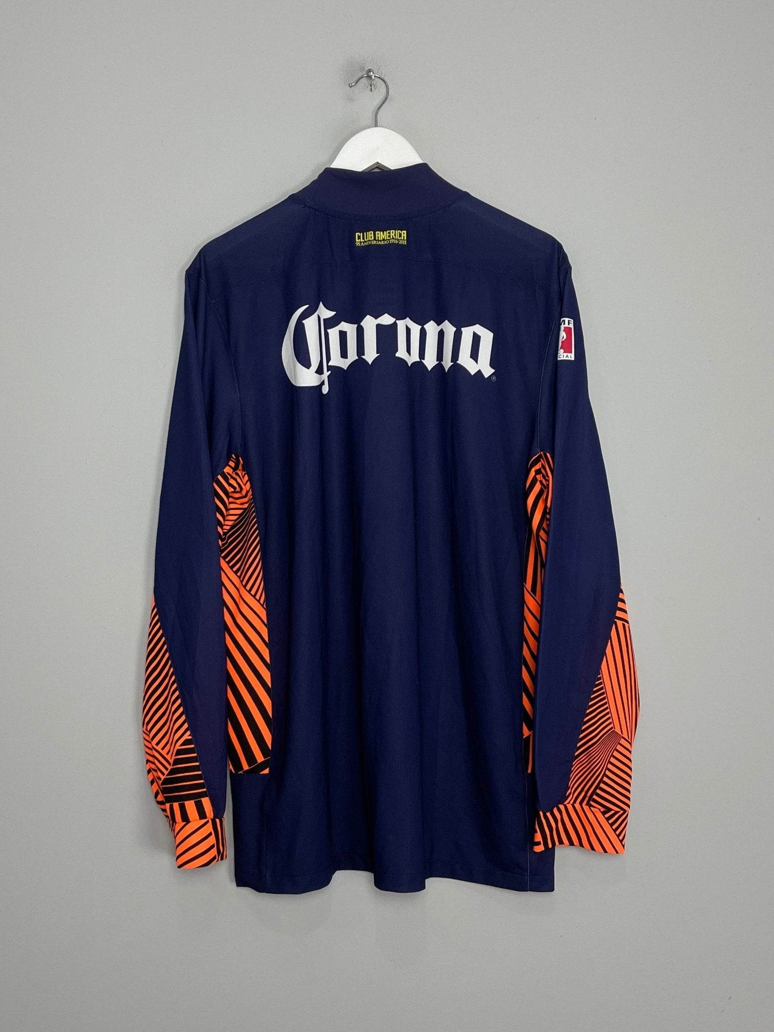 Shop 2011/12 CLUB AMERICA GK SHIRT (XL) NIKE, classic football shirts, vintage football shirts & retro soccer jerseys at Cult Kits