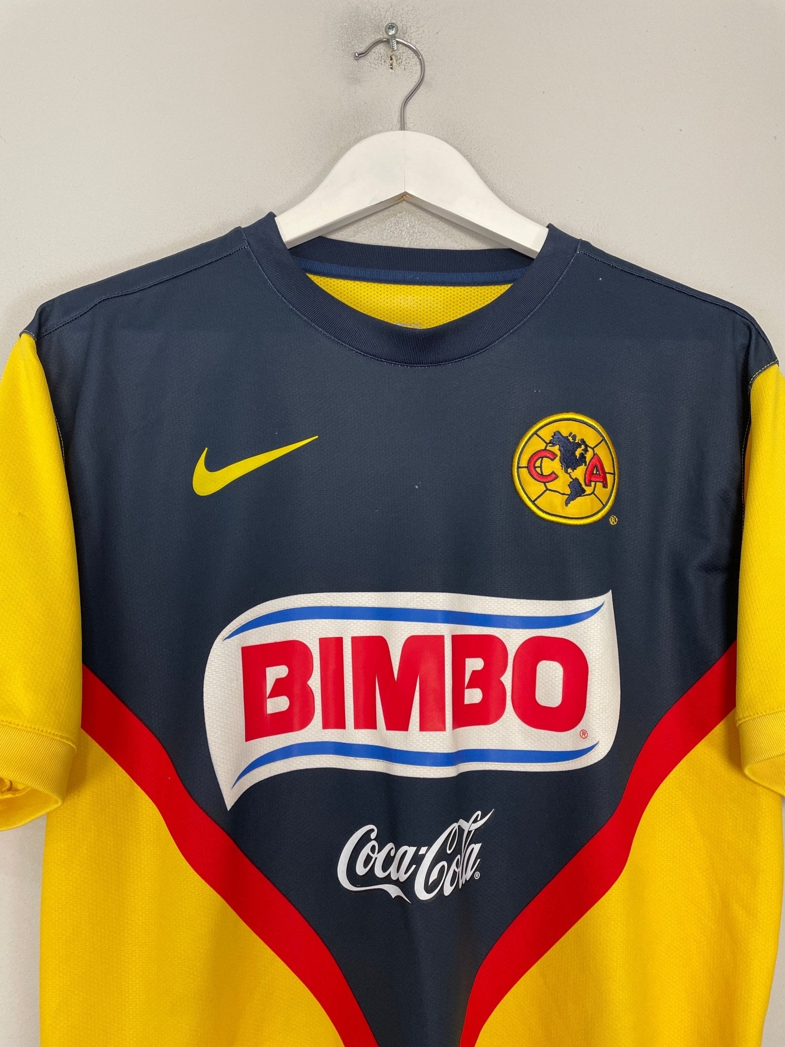 Shop 2011/12 CLUB AMERICA *SIGNED* HOME SHIRT (L) NIKE, classic football shirts, vintage football shirts & retro soccer jerseys at Cult Kits
