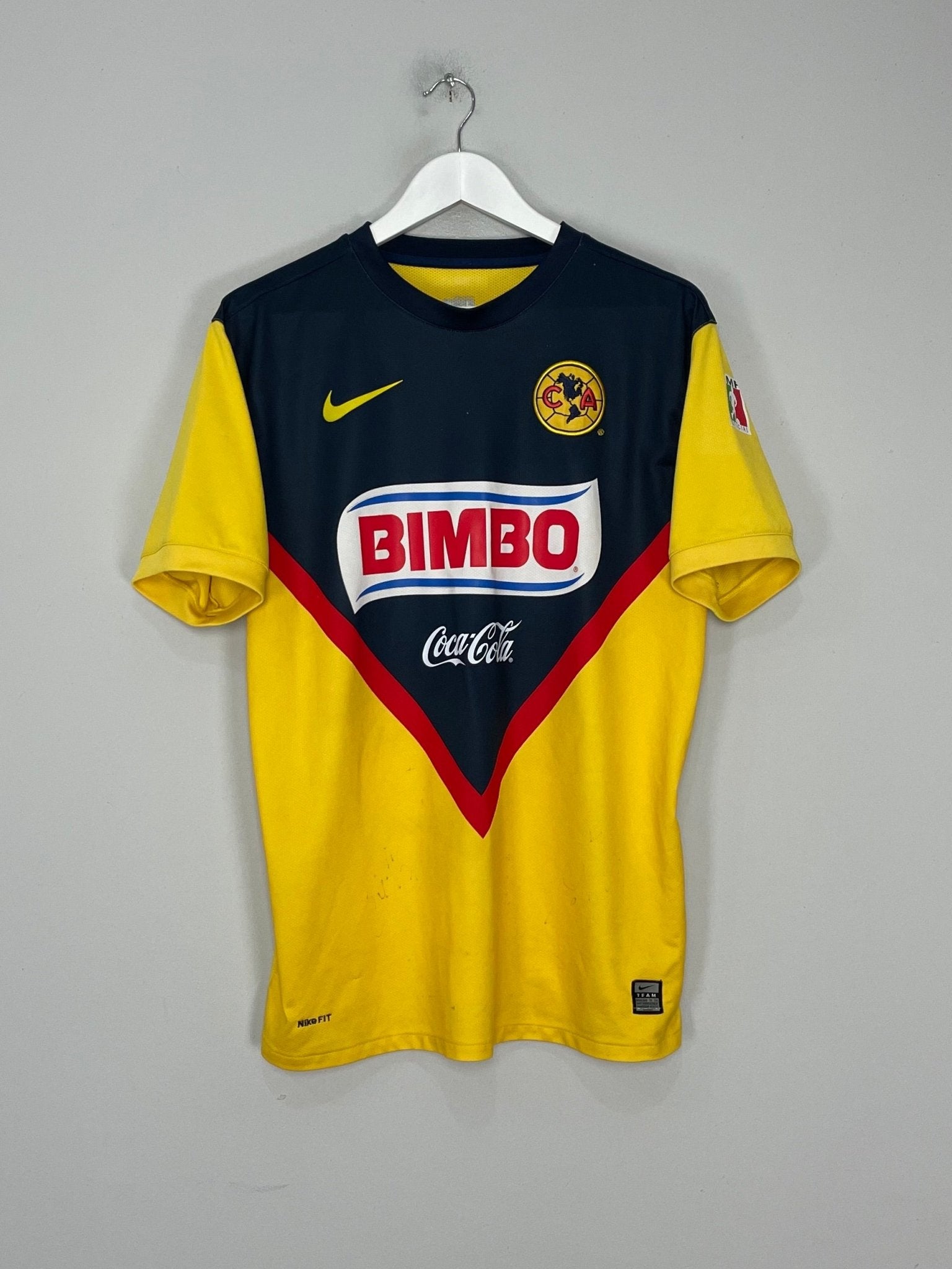 Shop 2011/12 CLUB AMERICA *SIGNED* HOME SHIRT (L) NIKE, classic football shirts, vintage football shirts & retro soccer jerseys at Cult Kits